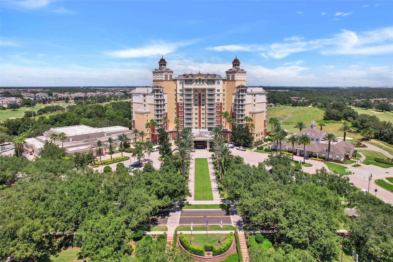 REUNION WEST - Residential