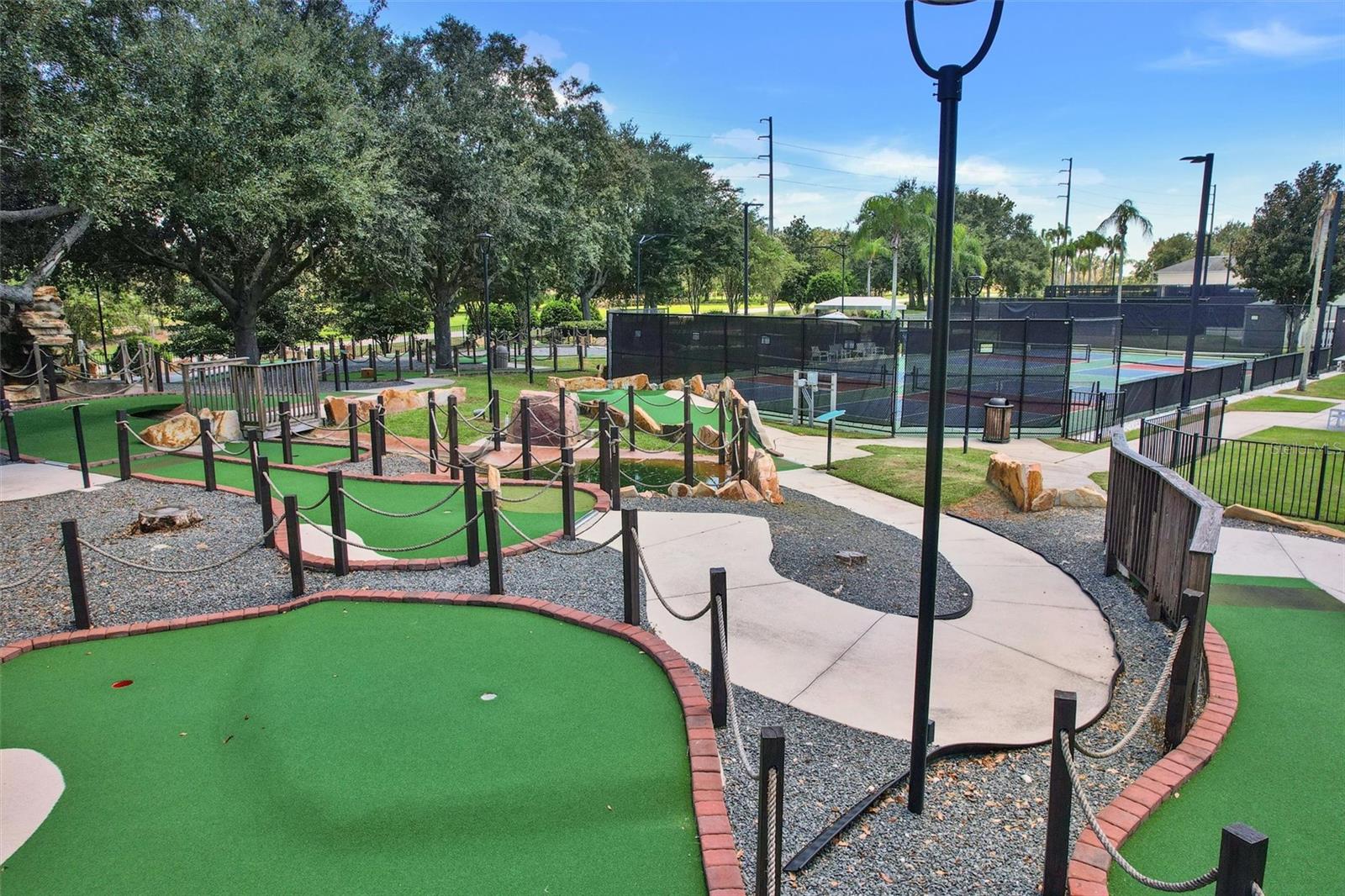 REUNION WEST - Residential