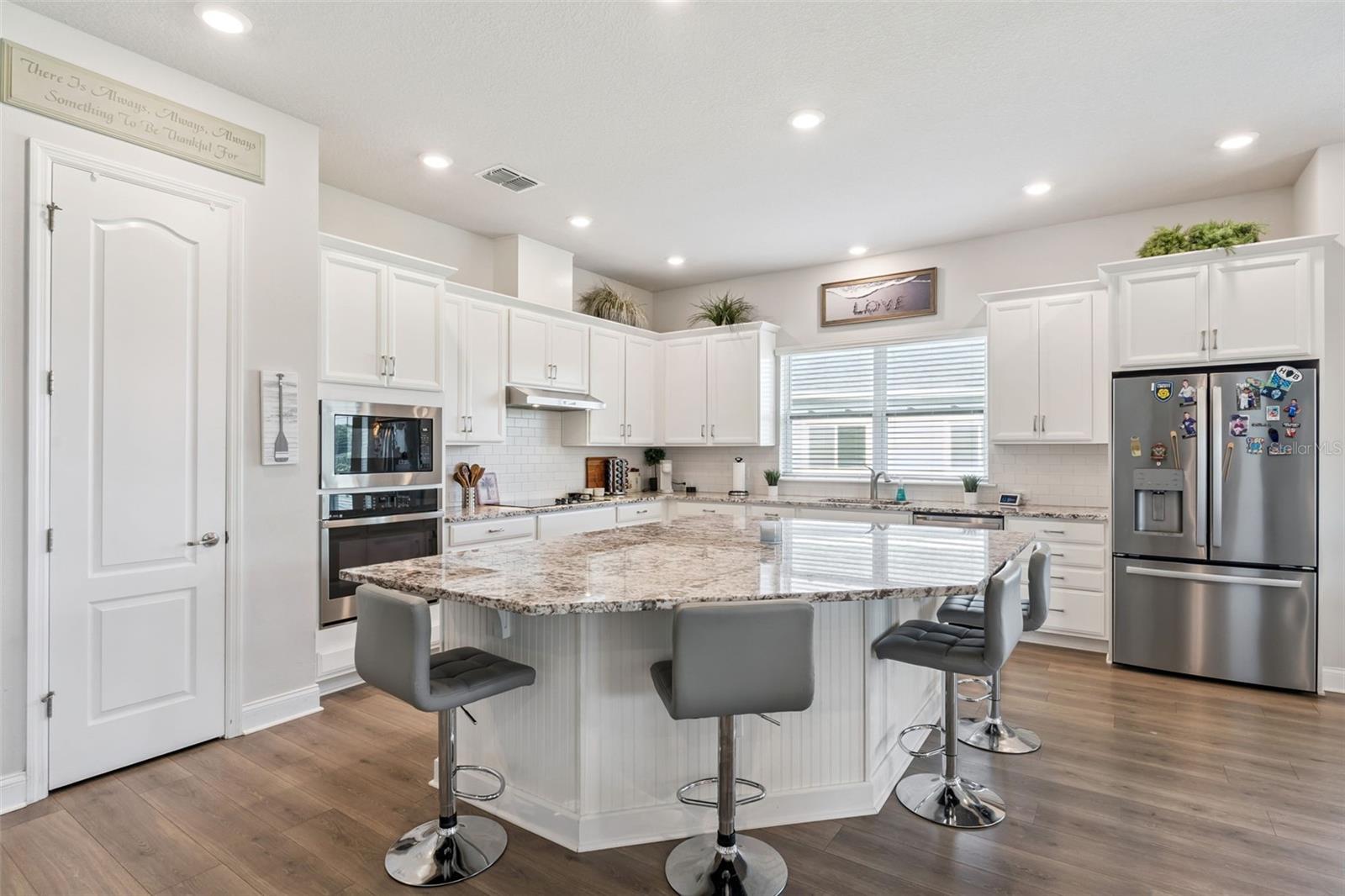 JOHNS LAKE LNDG PH 5 - Residential