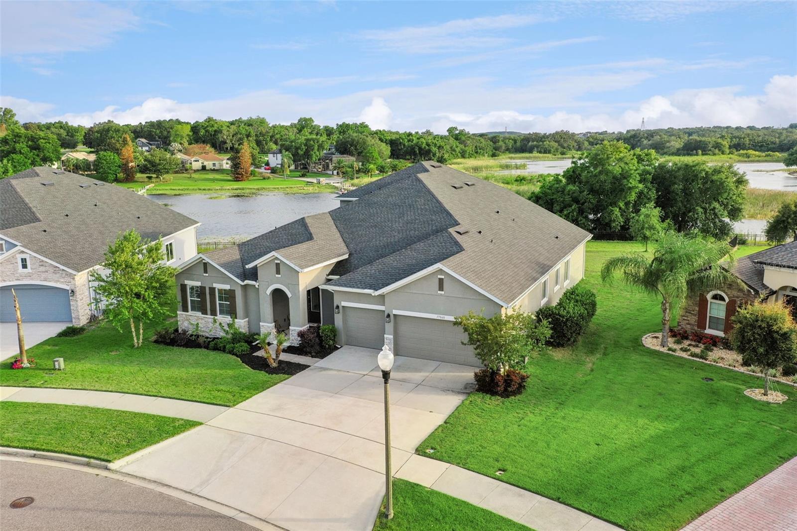 JOHNS LAKE LNDG PH 5 - Residential