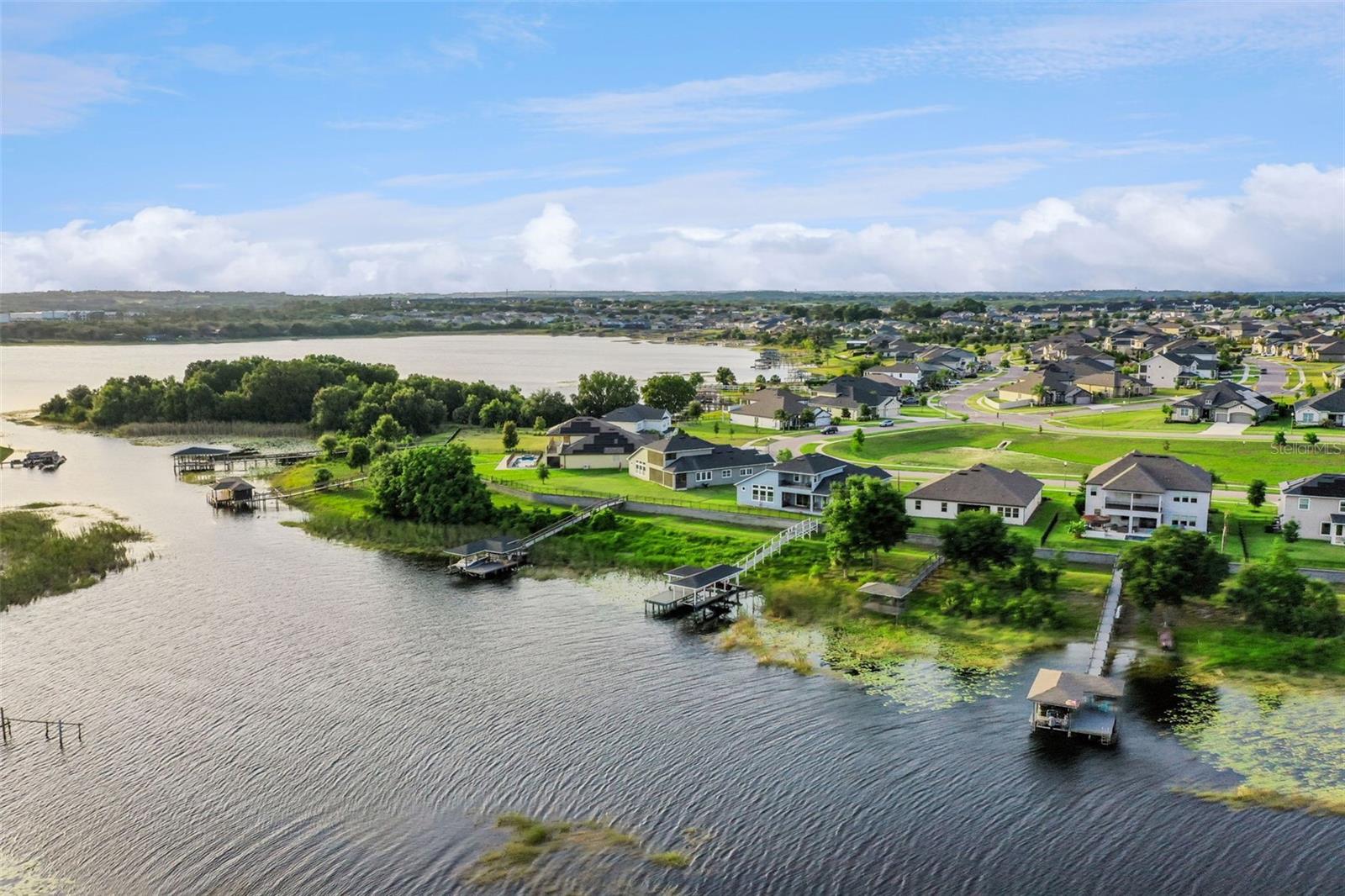 JOHNS LAKE LNDG PH 5 - Residential