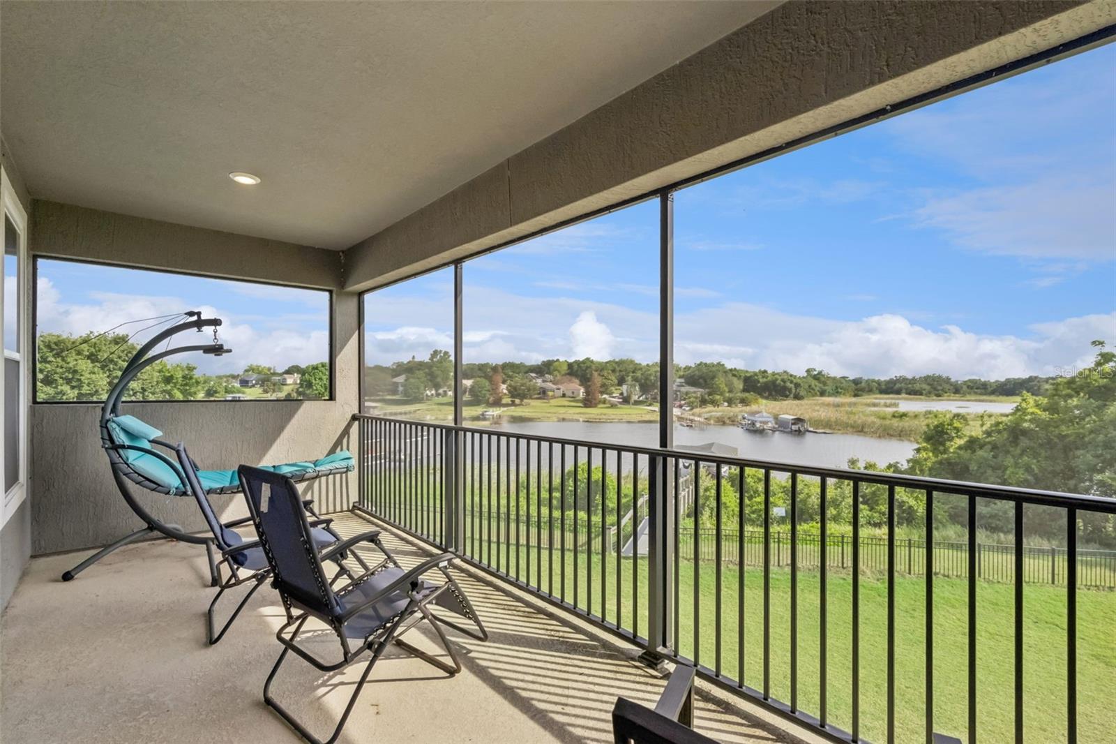 JOHNS LAKE LNDG PH 5 - Residential