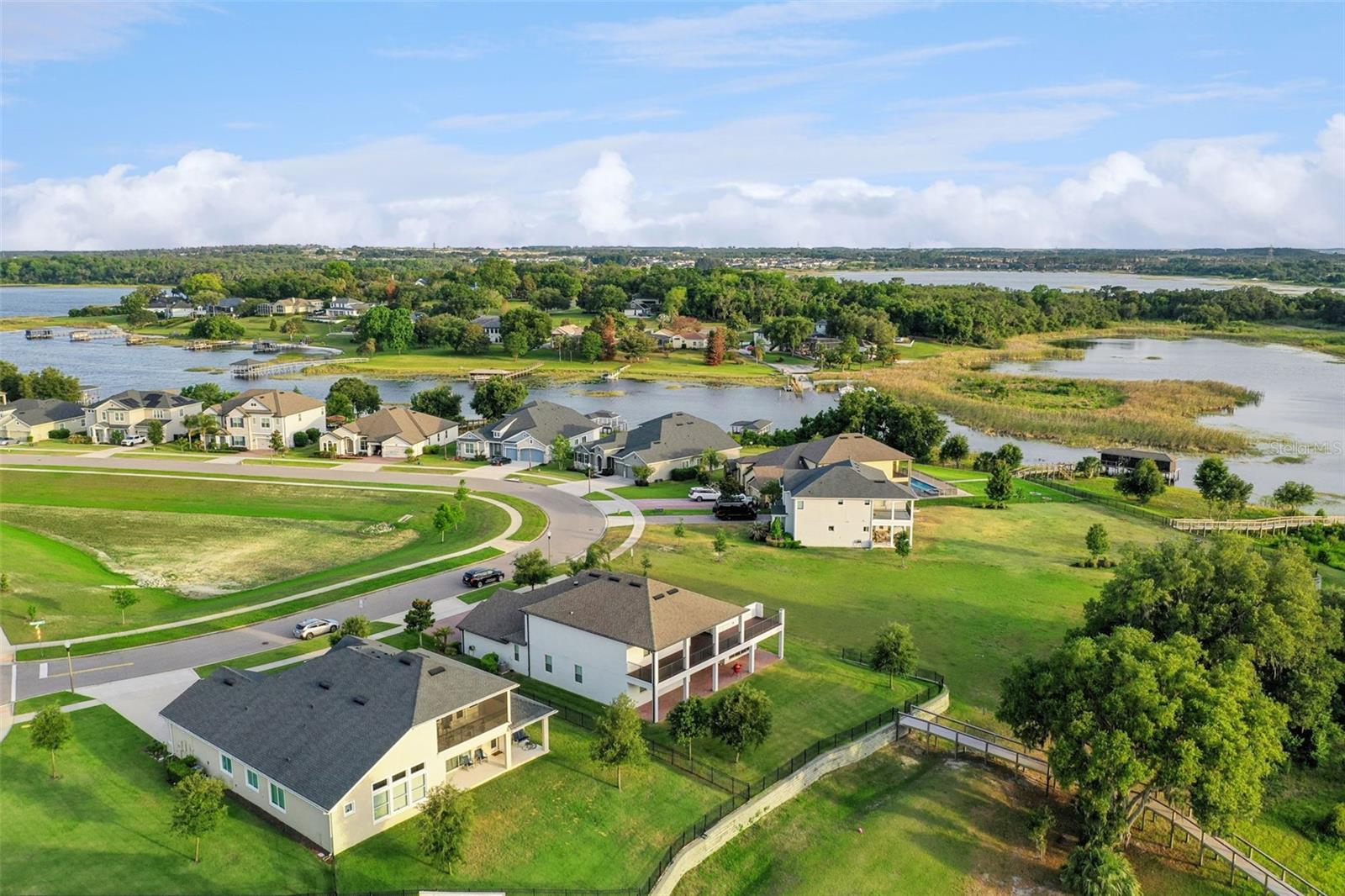JOHNS LAKE LNDG PH 5 - Residential