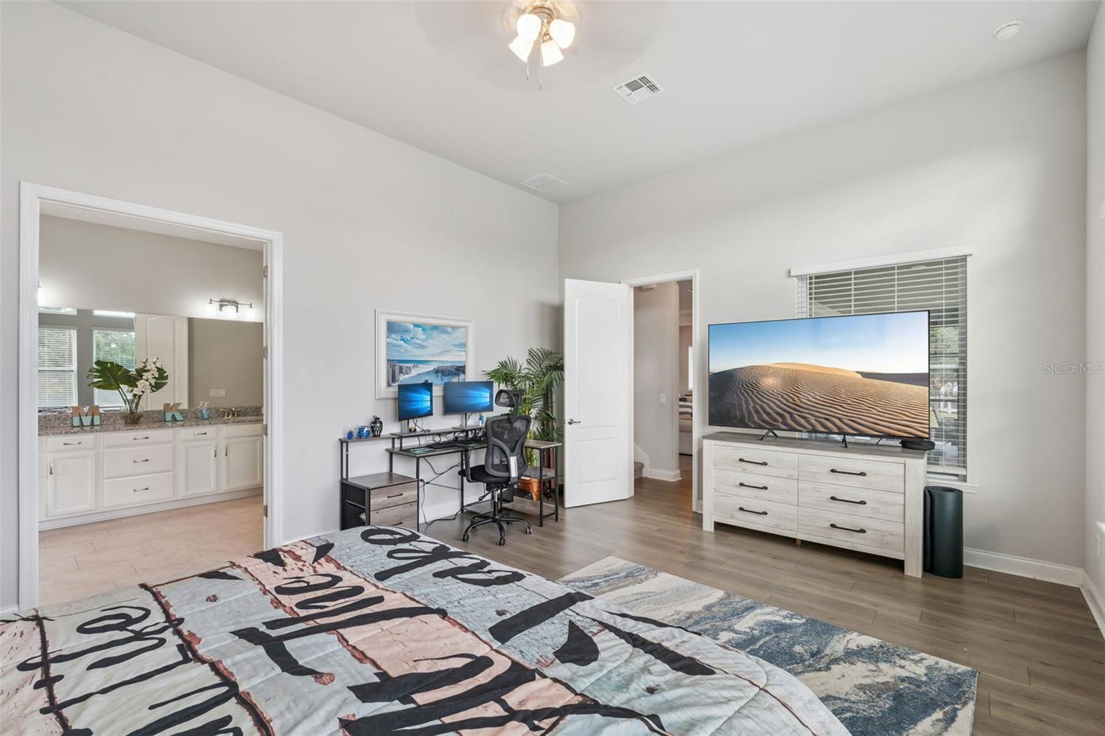 JOHNS LAKE LNDG PH 5 - Residential