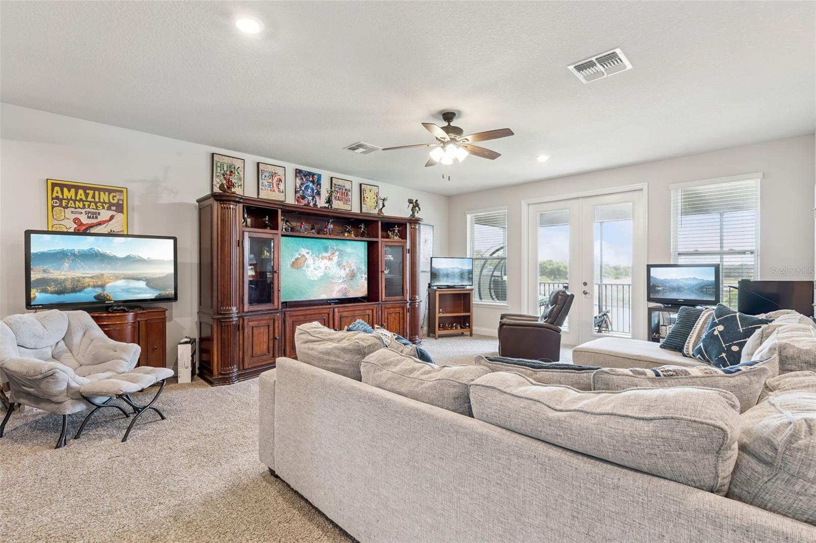JOHNS LAKE LNDG PH 5 - Residential
