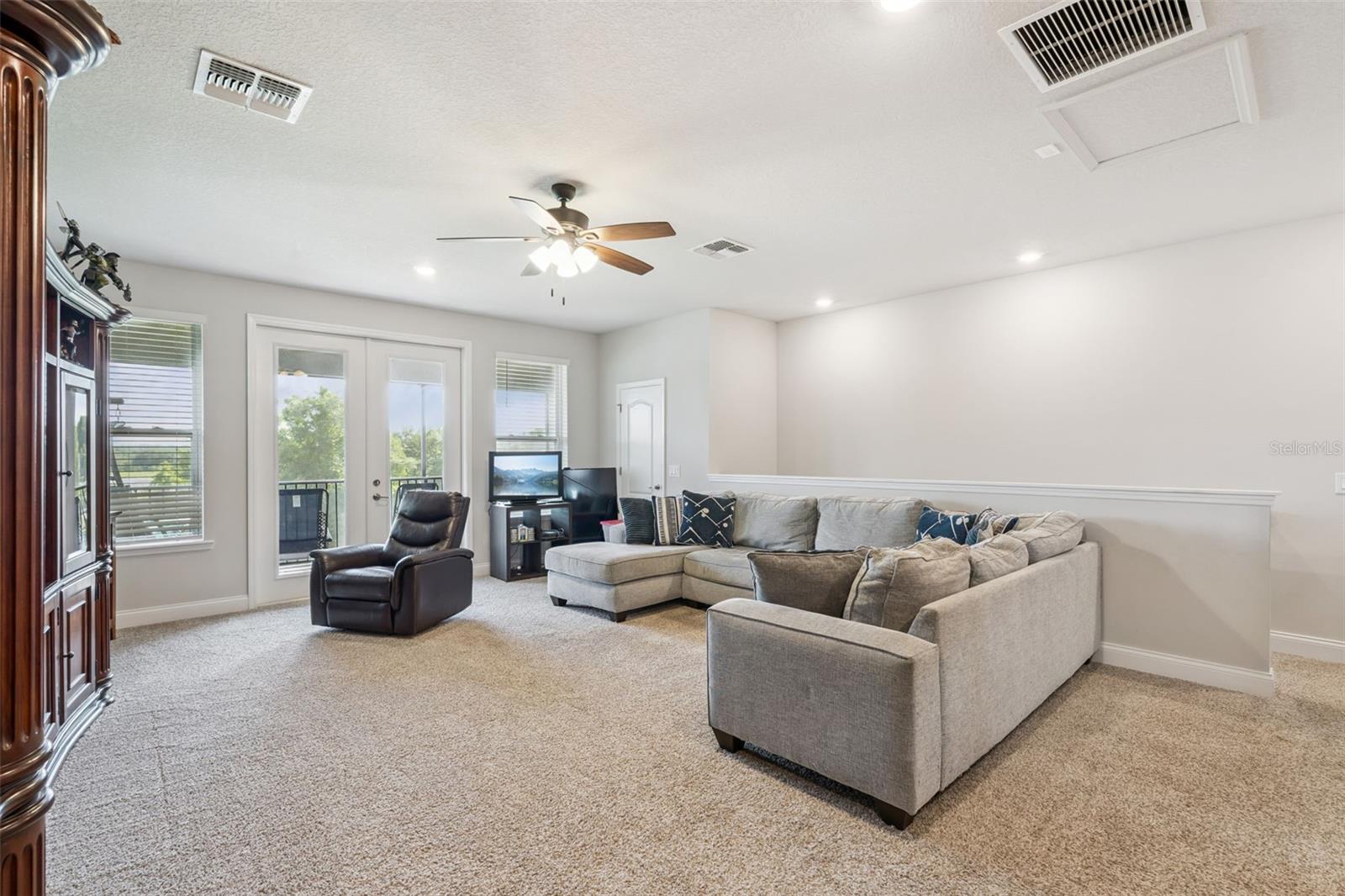 JOHNS LAKE LNDG PH 5 - Residential