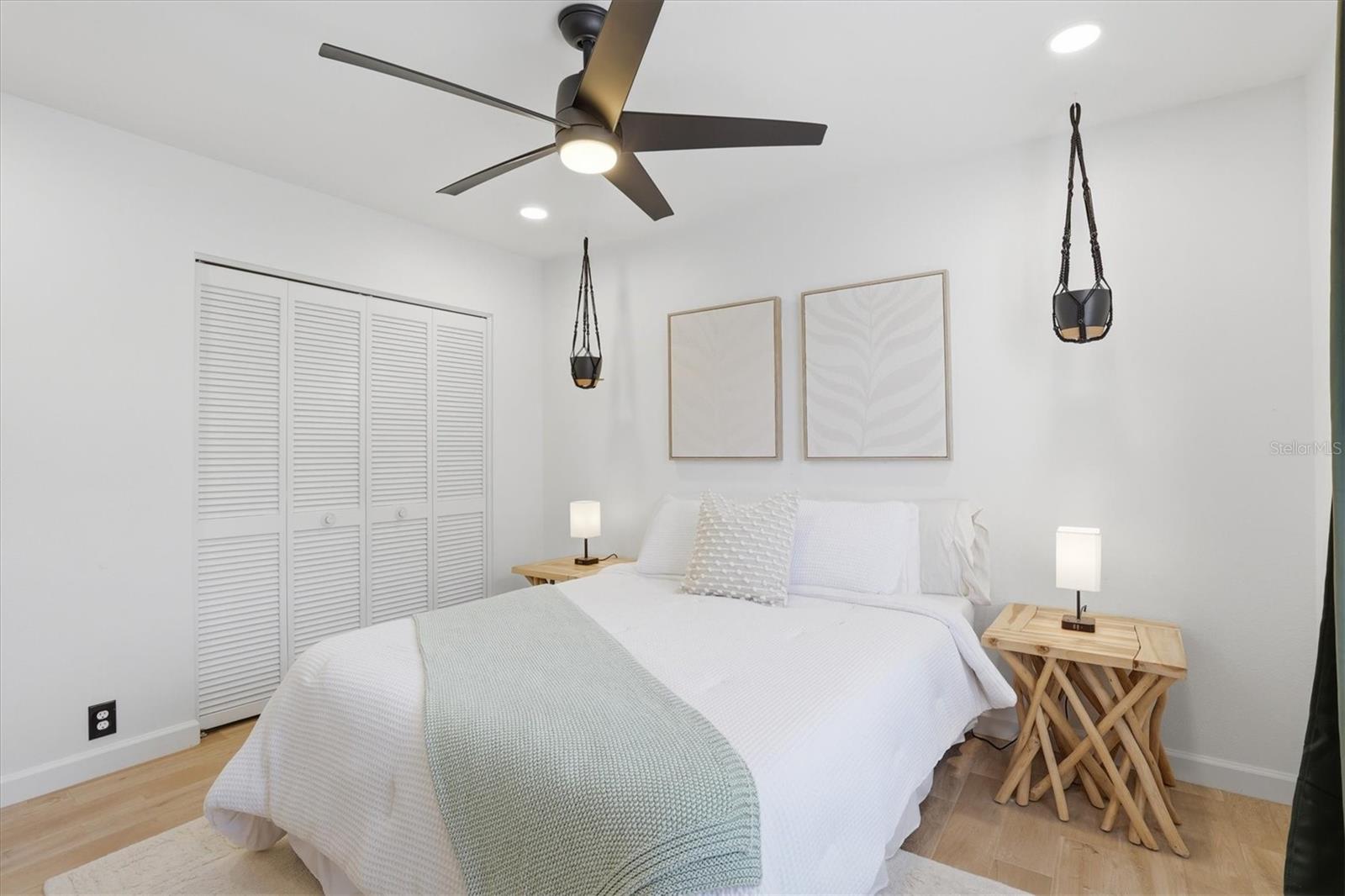 FAIRWAY SPGS - Residential