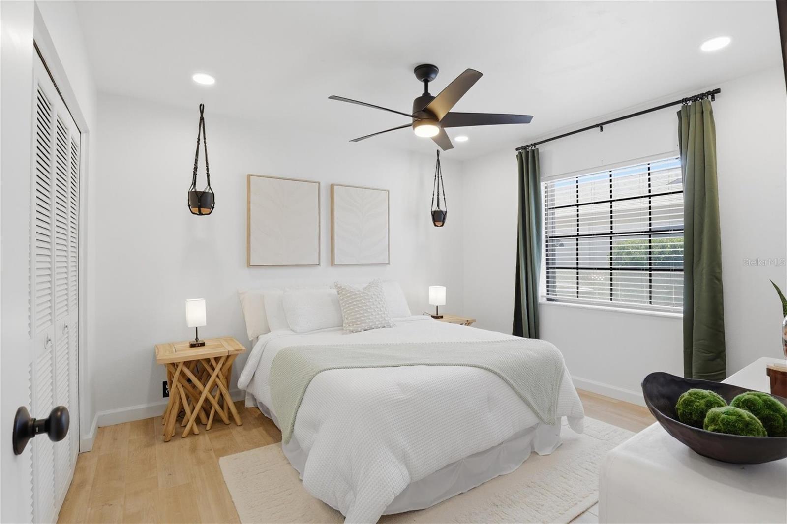 FAIRWAY SPGS - Residential