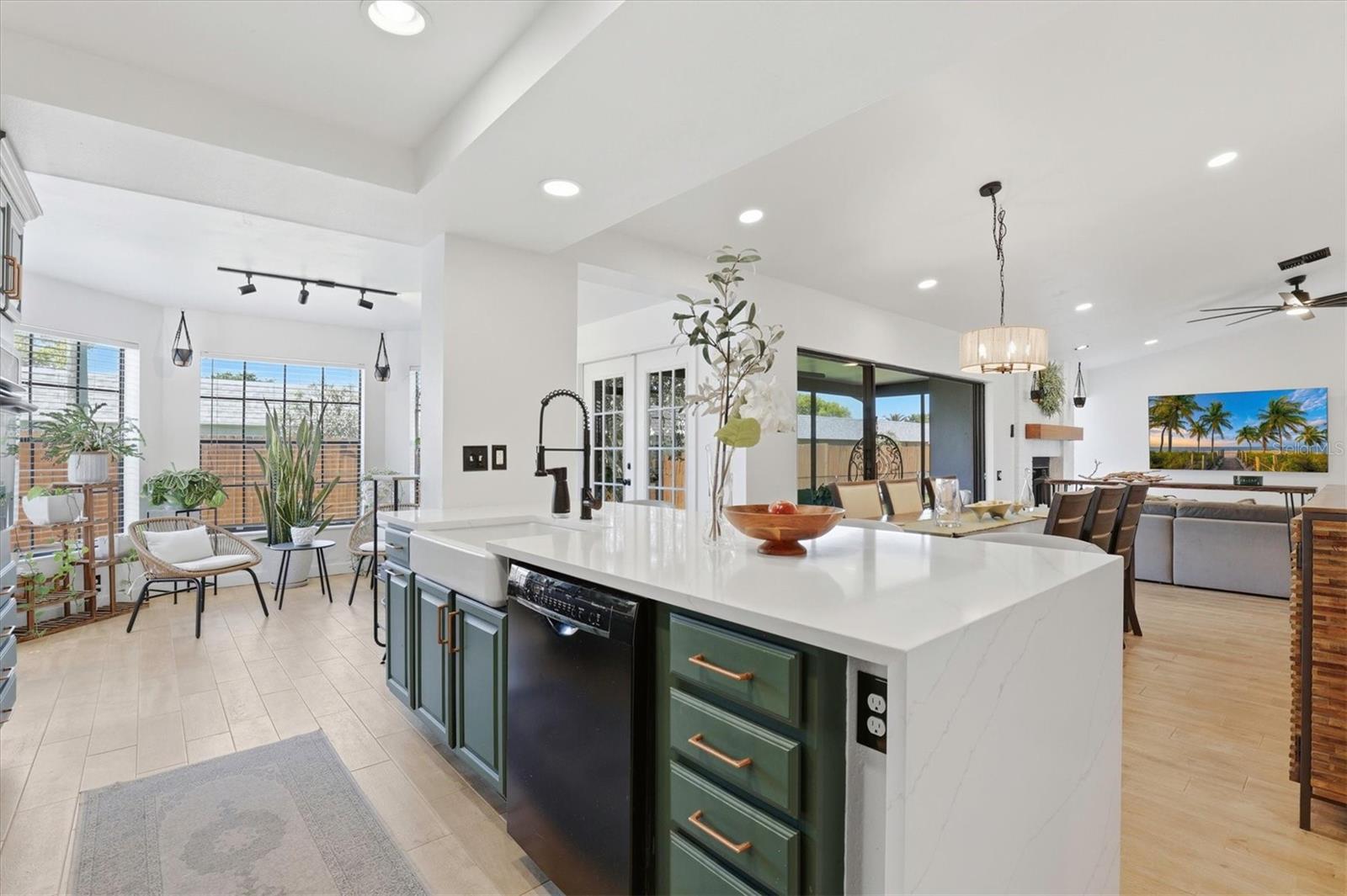 FAIRWAY SPGS - Residential