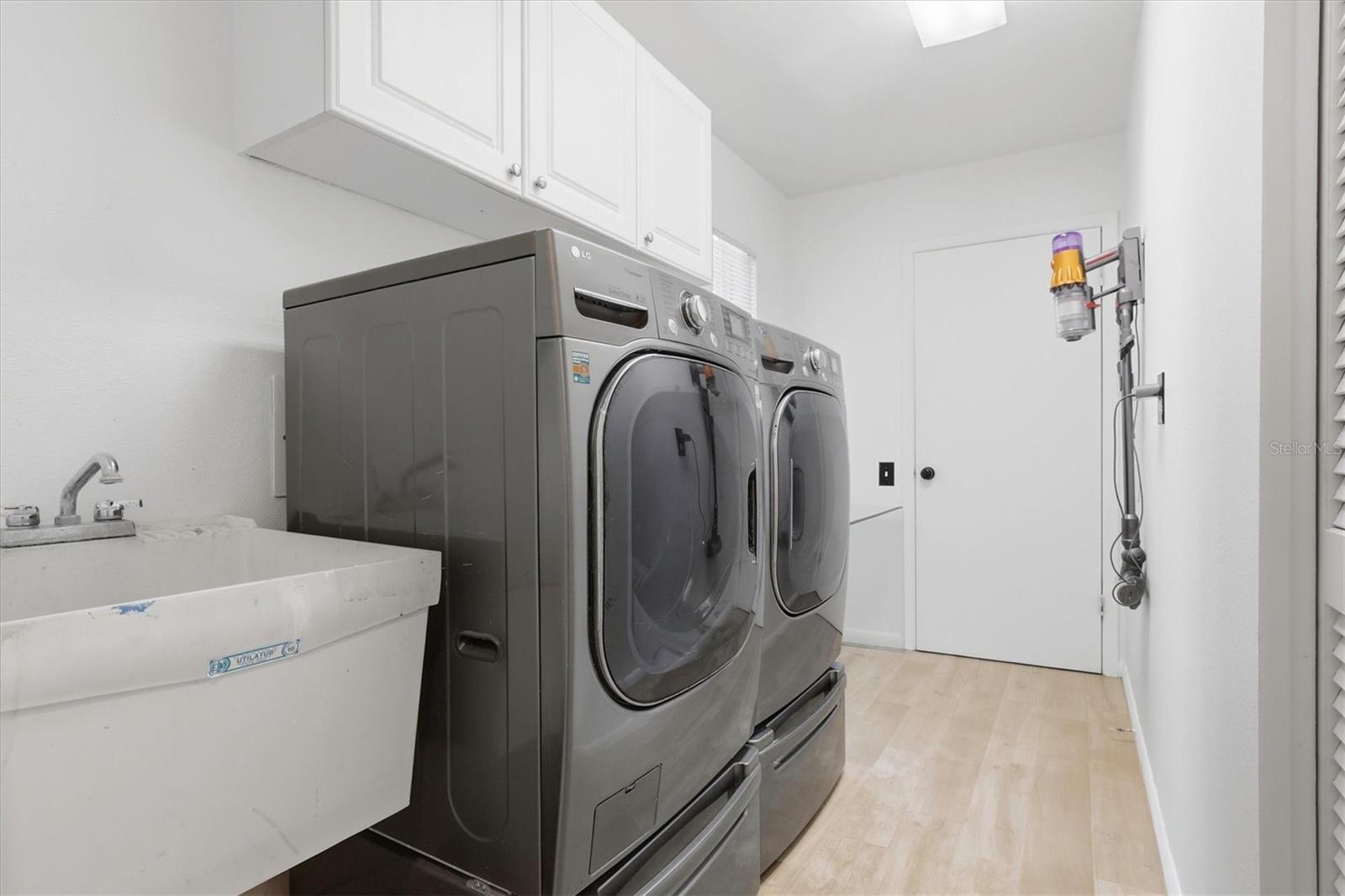 FAIRWAY SPGS - Residential