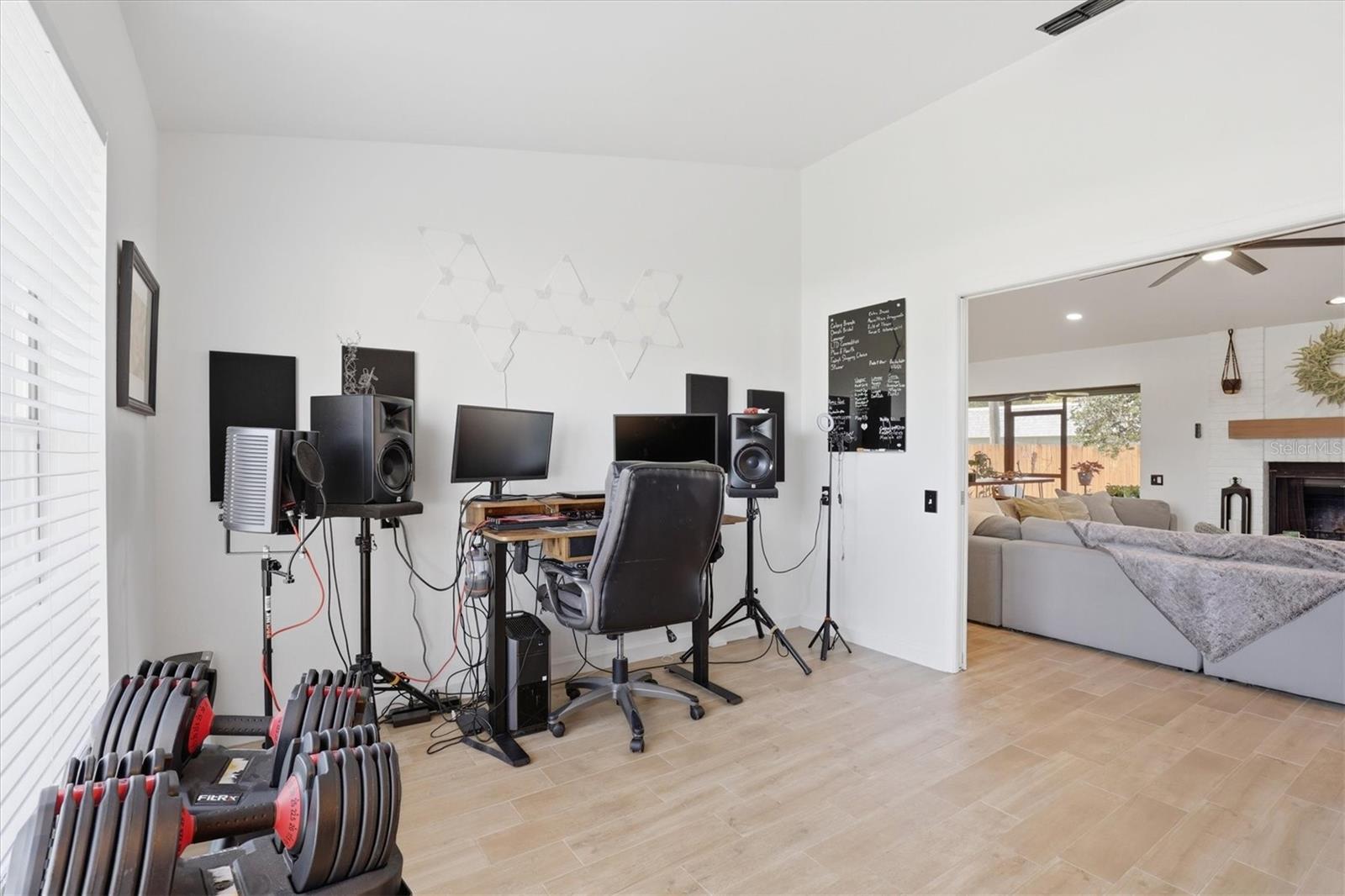 FAIRWAY SPGS - Residential