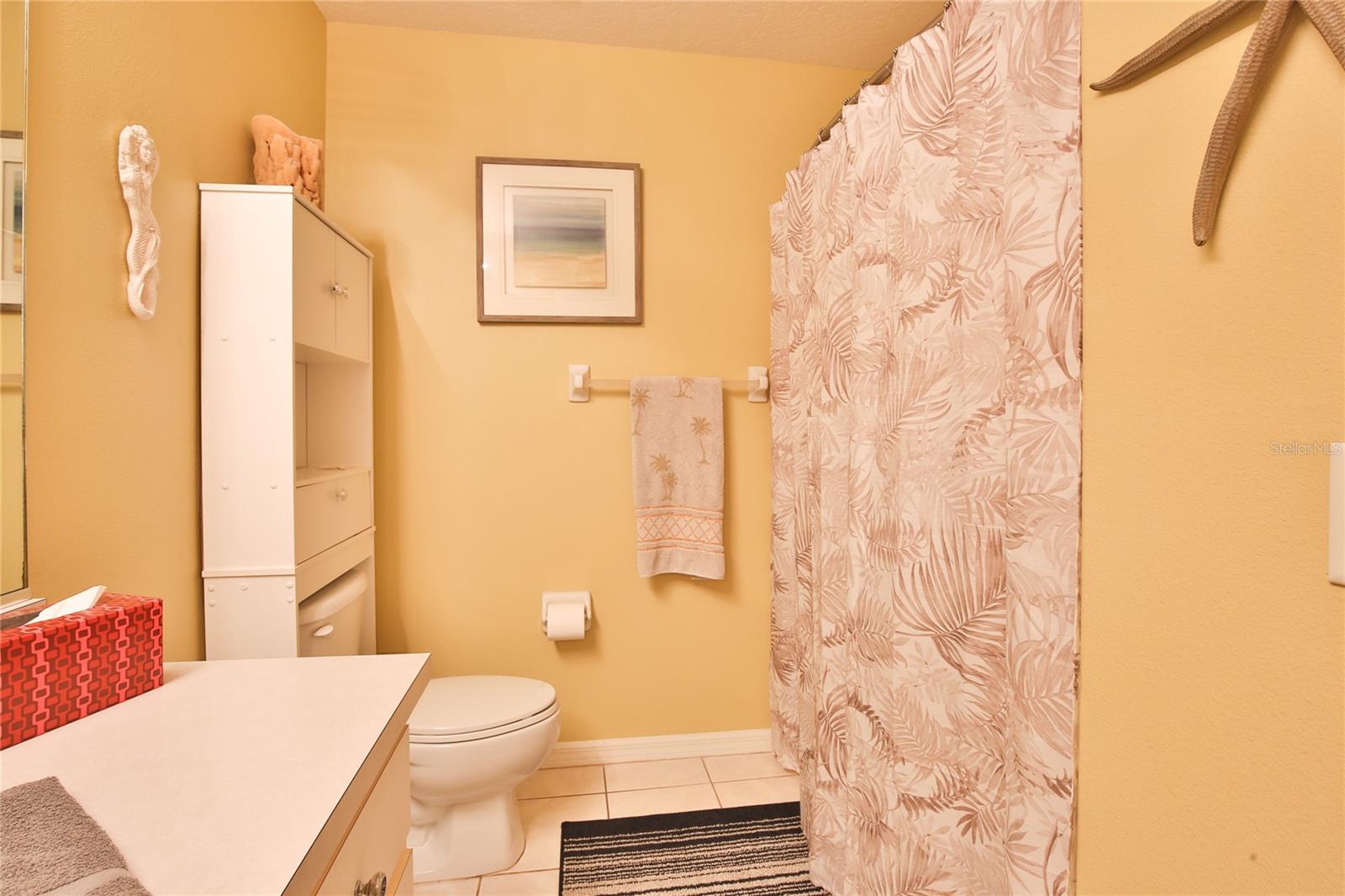 KENSINGTON OAKS - Residential