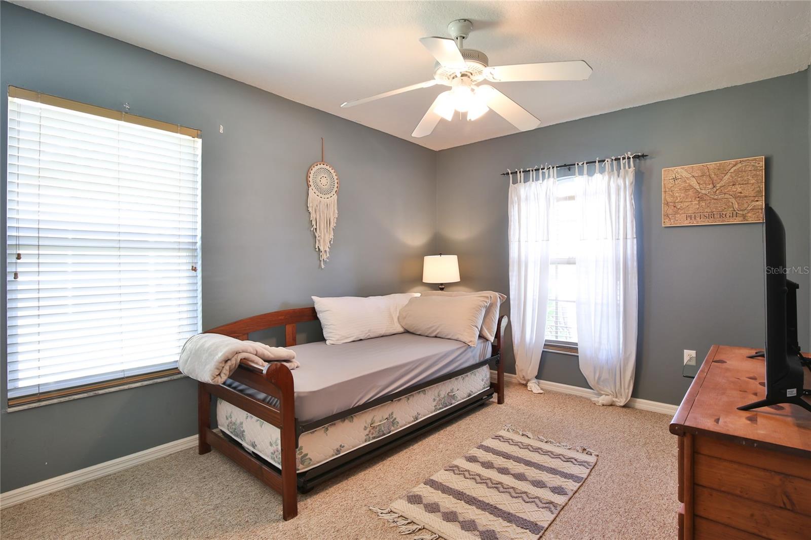 KENSINGTON OAKS - Residential