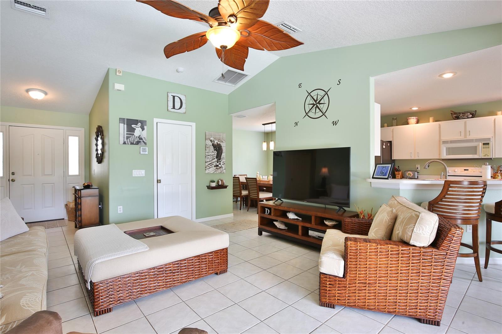 KENSINGTON OAKS - Residential