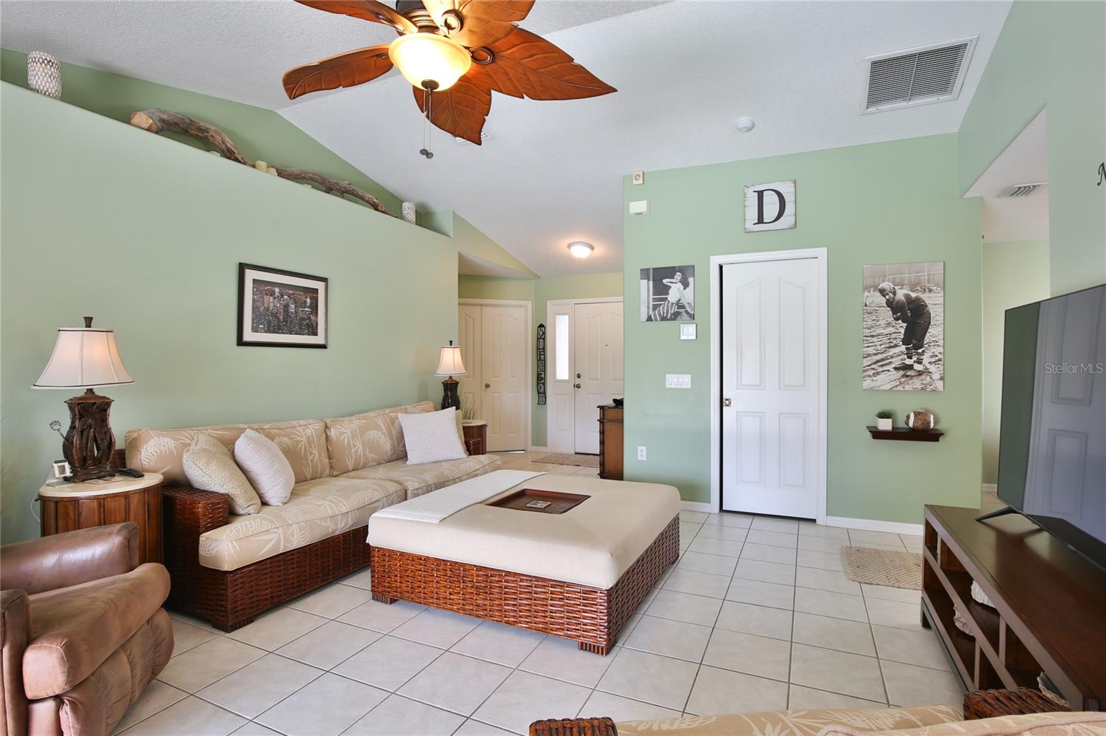 KENSINGTON OAKS - Residential