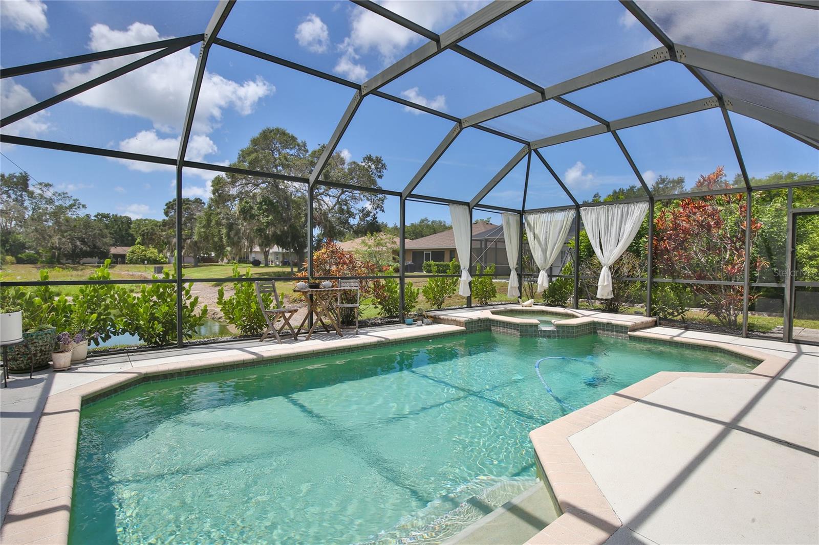 KENSINGTON OAKS - Residential