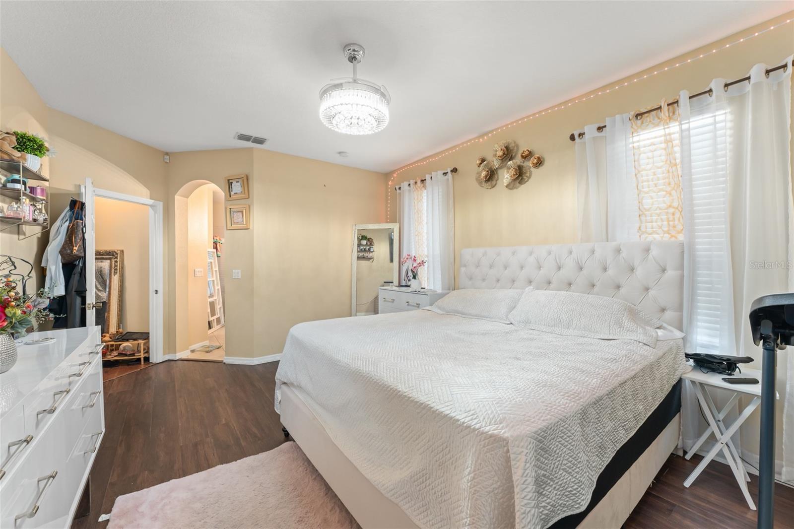 FOREST TRLS J & N - Residential