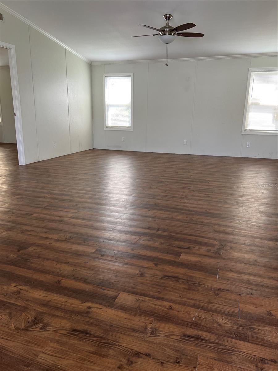 308 EVANDEE COURT