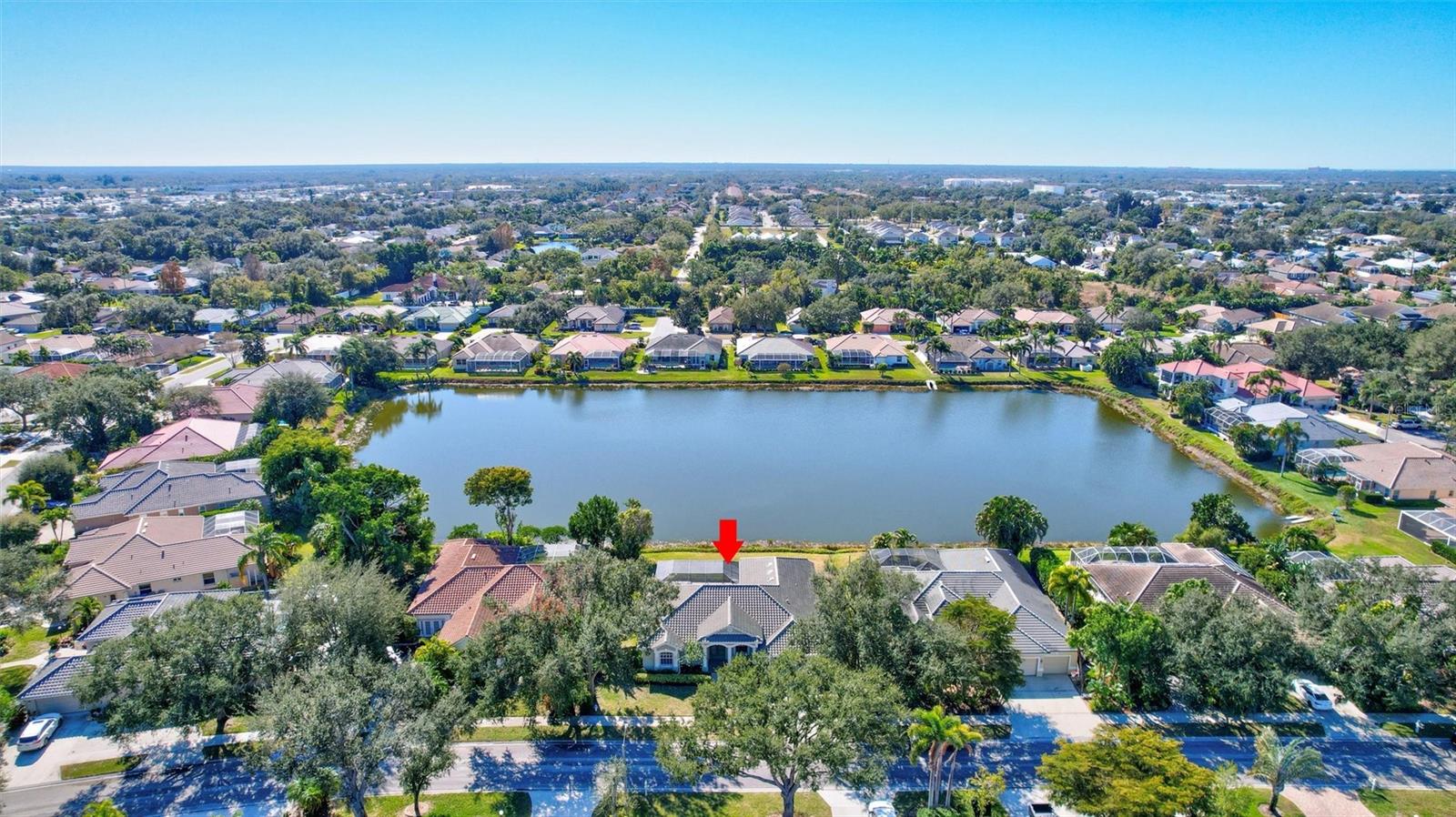 THREE OAKS - Residential