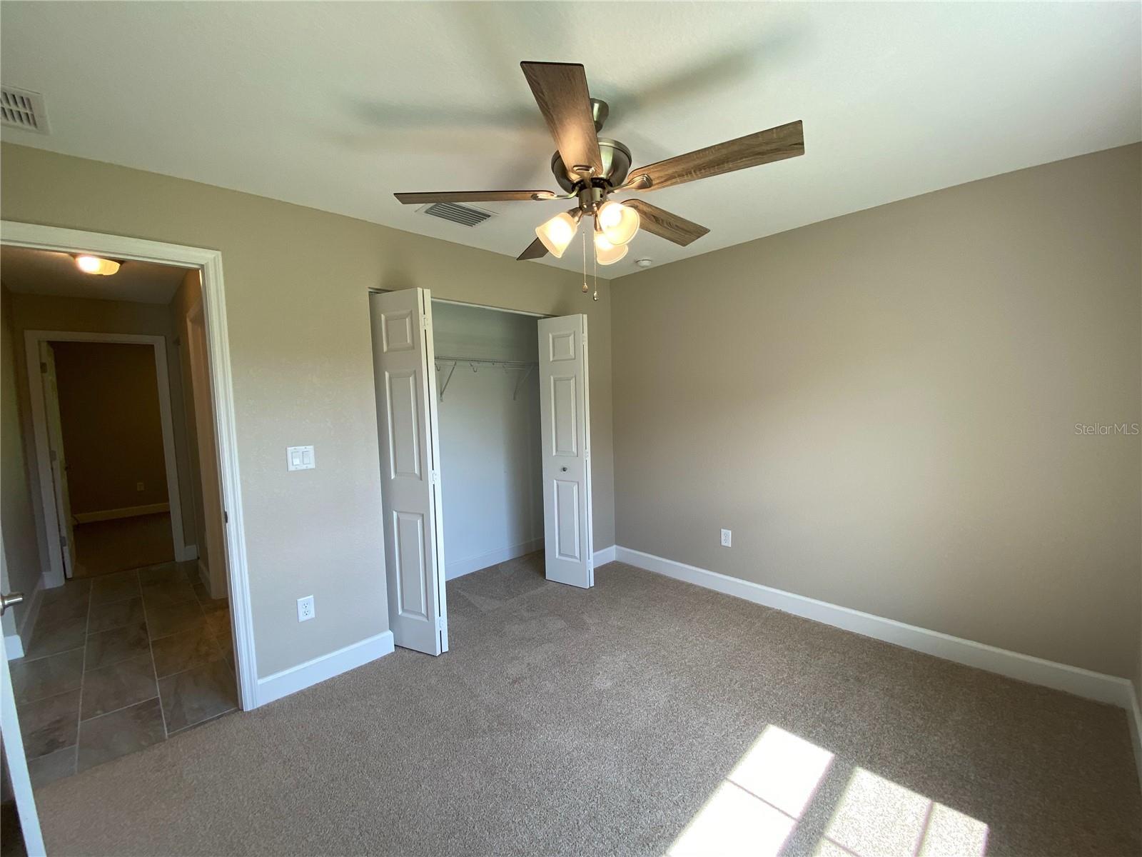 MARION OAKS UN 1 - Residential Lease