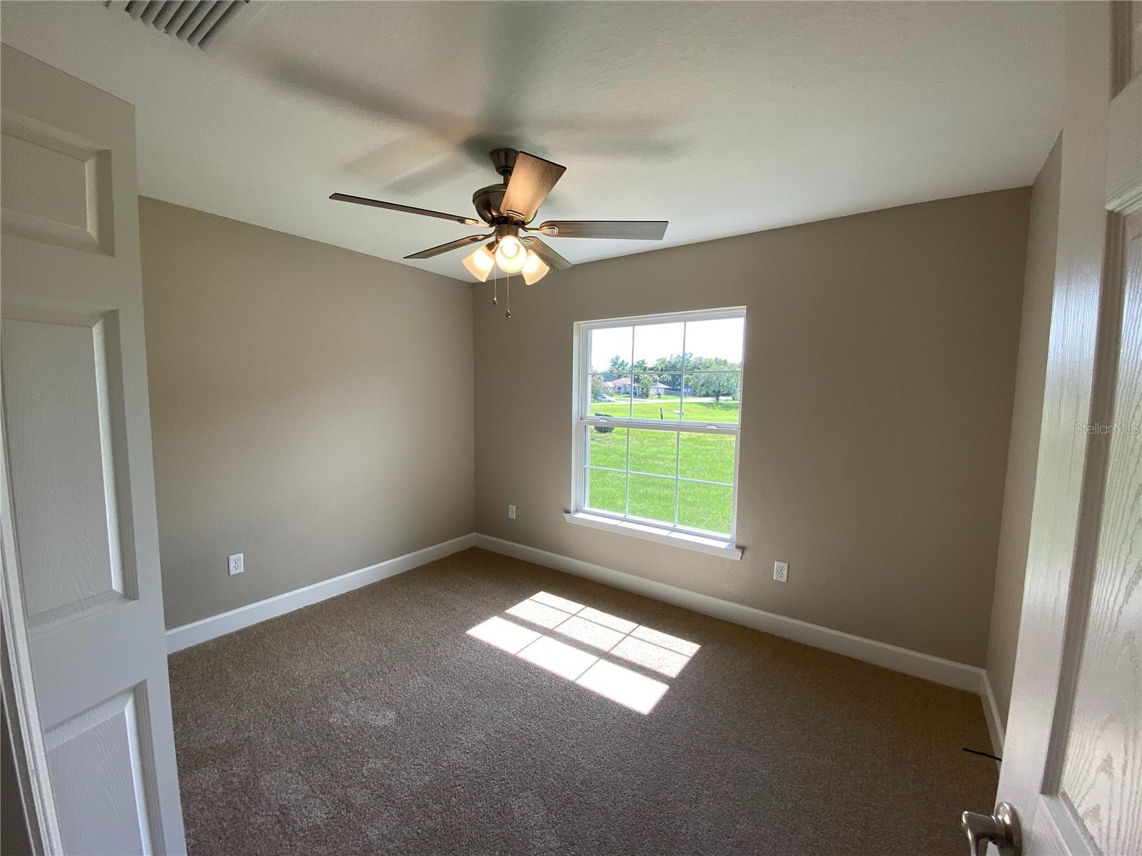 MARION OAKS UN 1 - Residential Lease