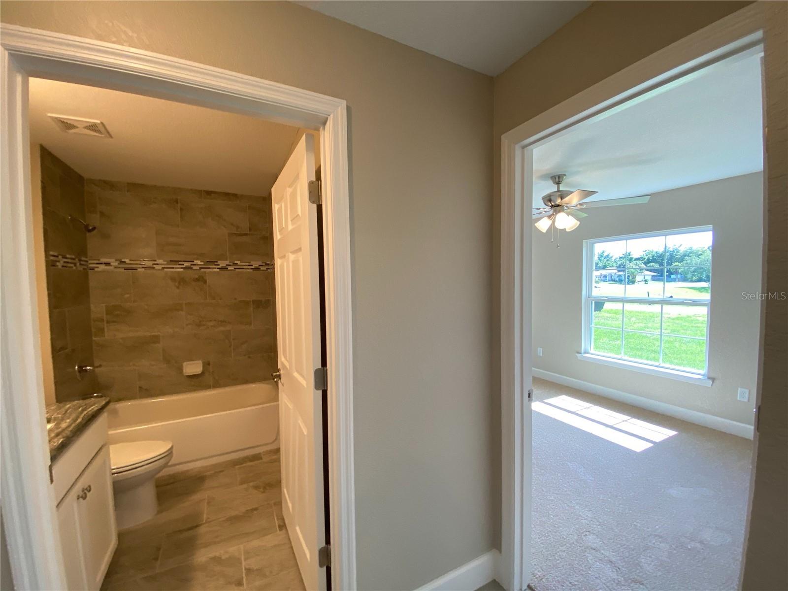 MARION OAKS UN 1 - Residential Lease