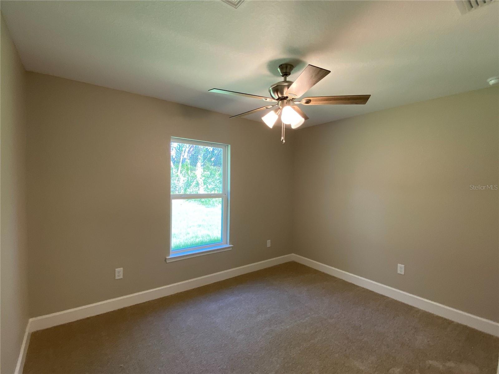 MARION OAKS UN 1 - Residential Lease