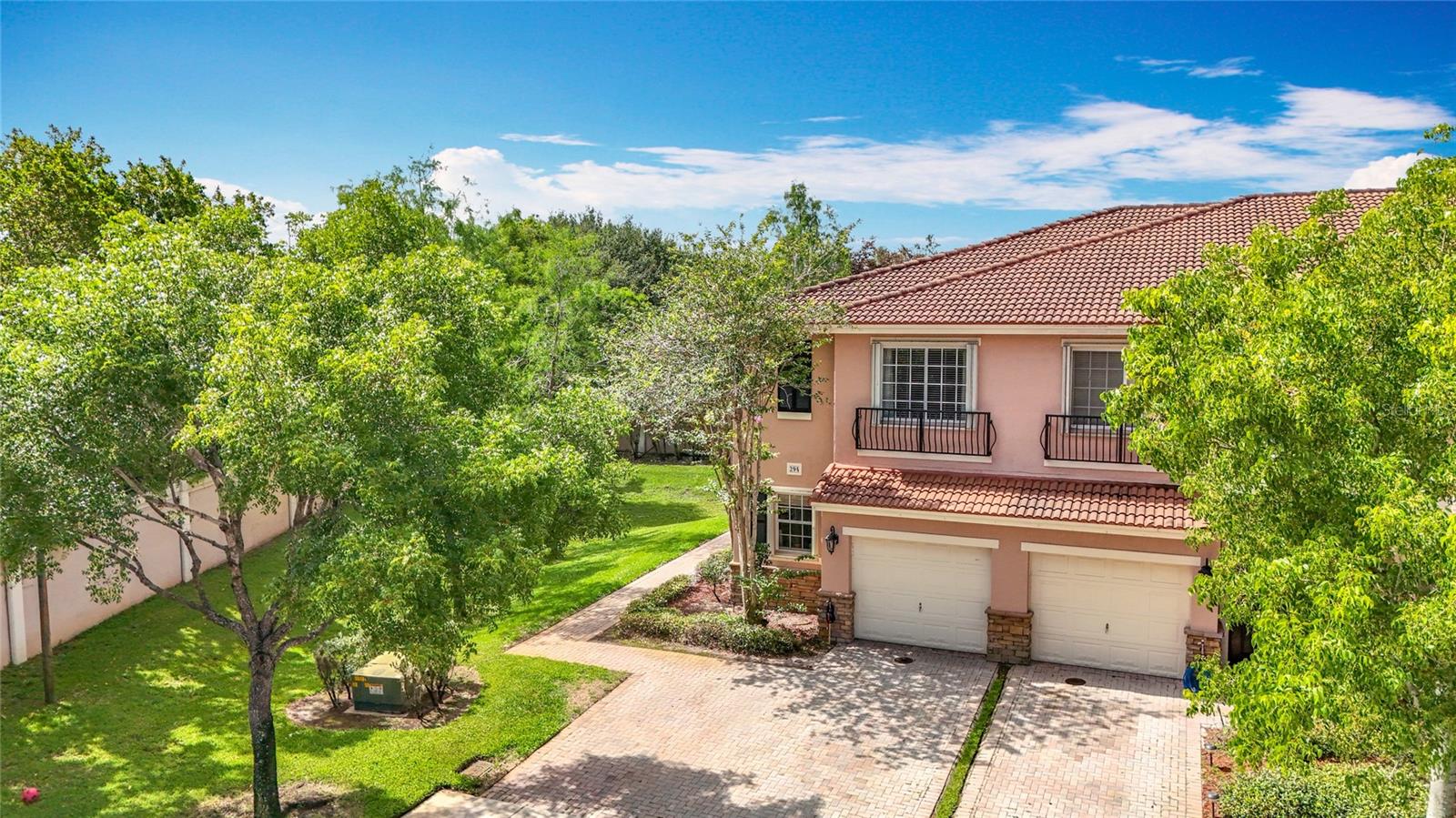 294 LAS BRISAS CIRCLE