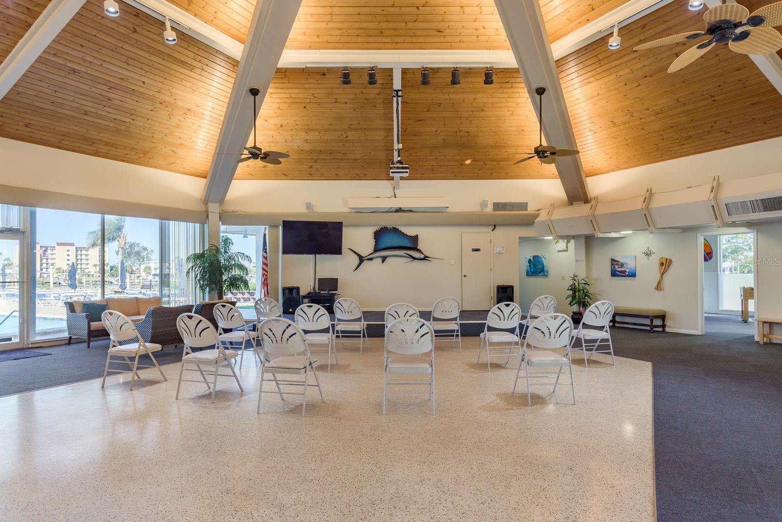 IMPERIAL POINT CONDO IV - Residential