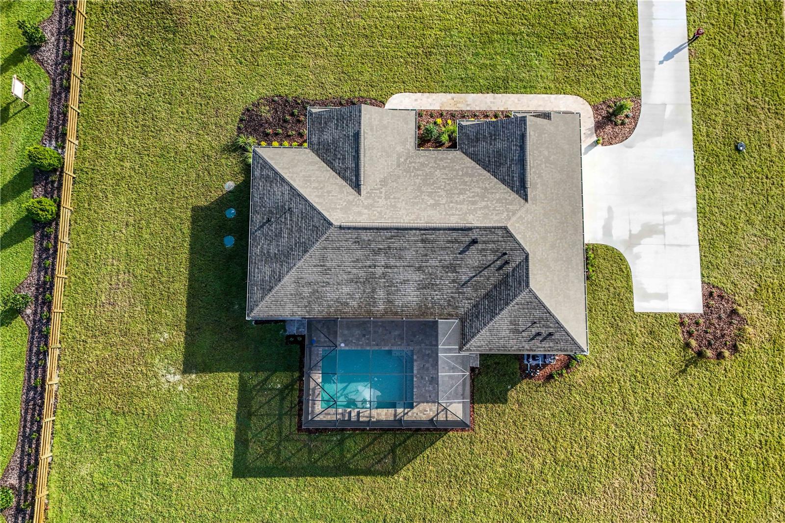 SHORELINE RANCH - Residential