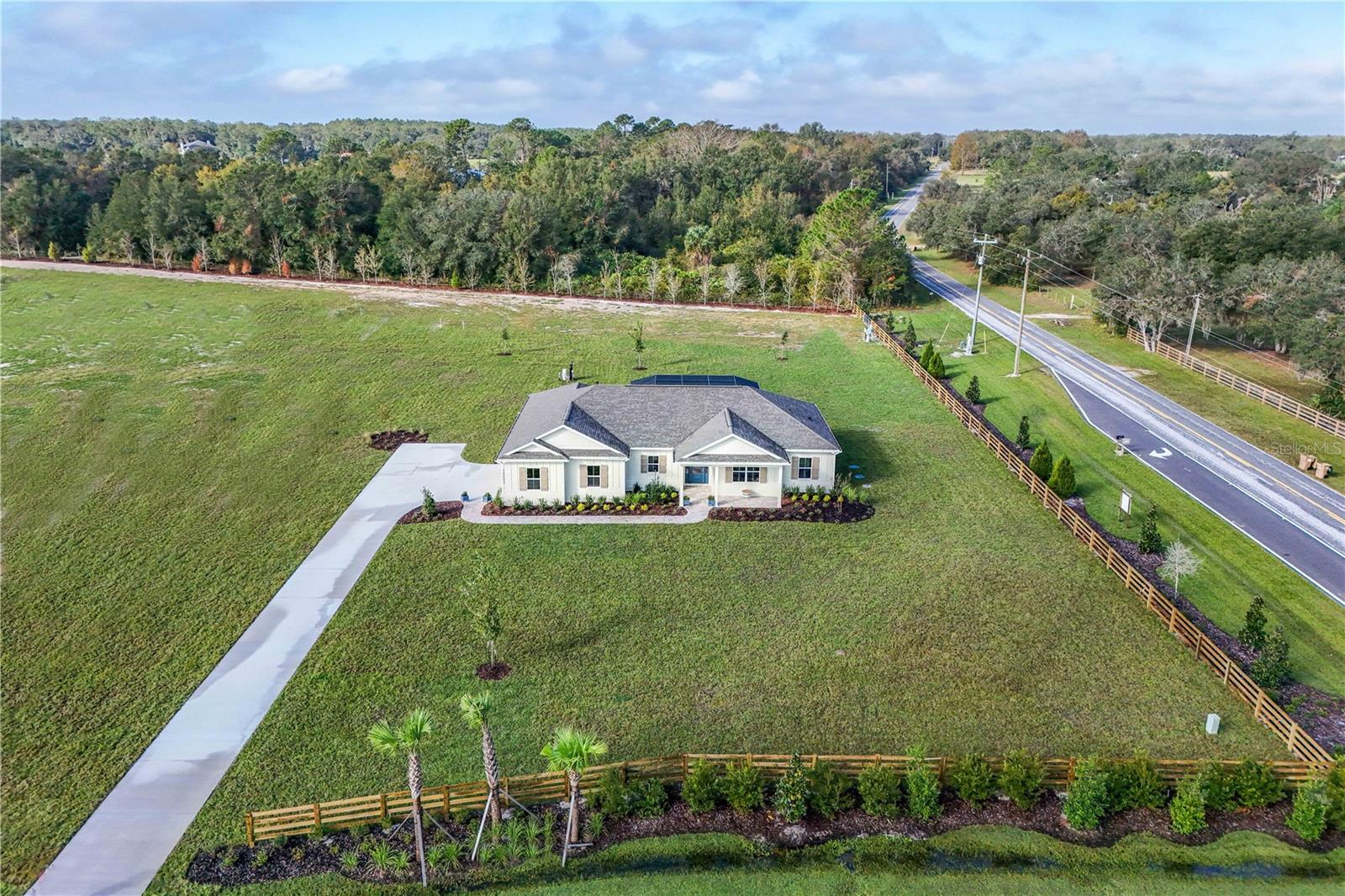 SHORELINE RANCH - Residential