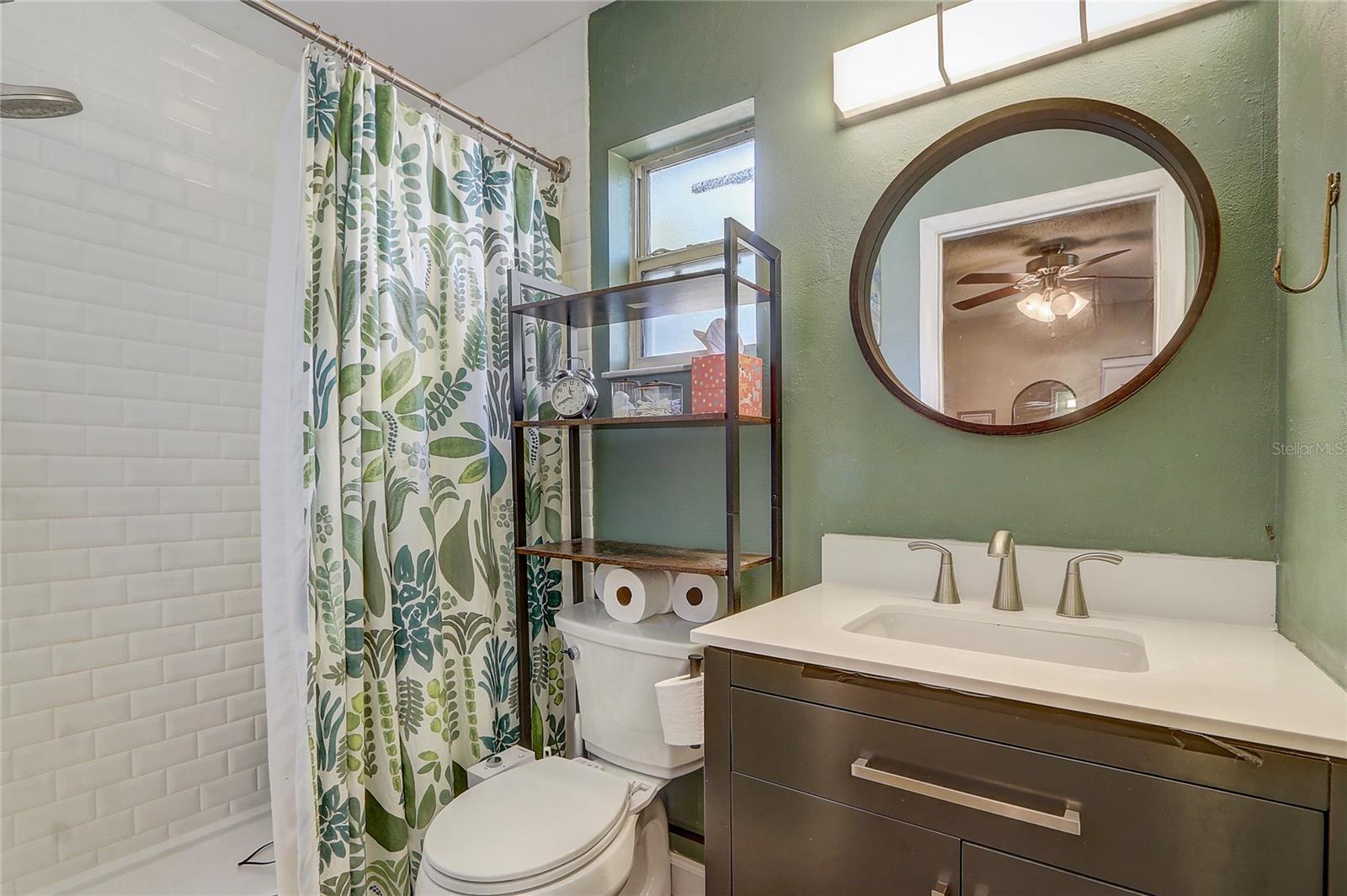 LAUREL SPGS - Residential