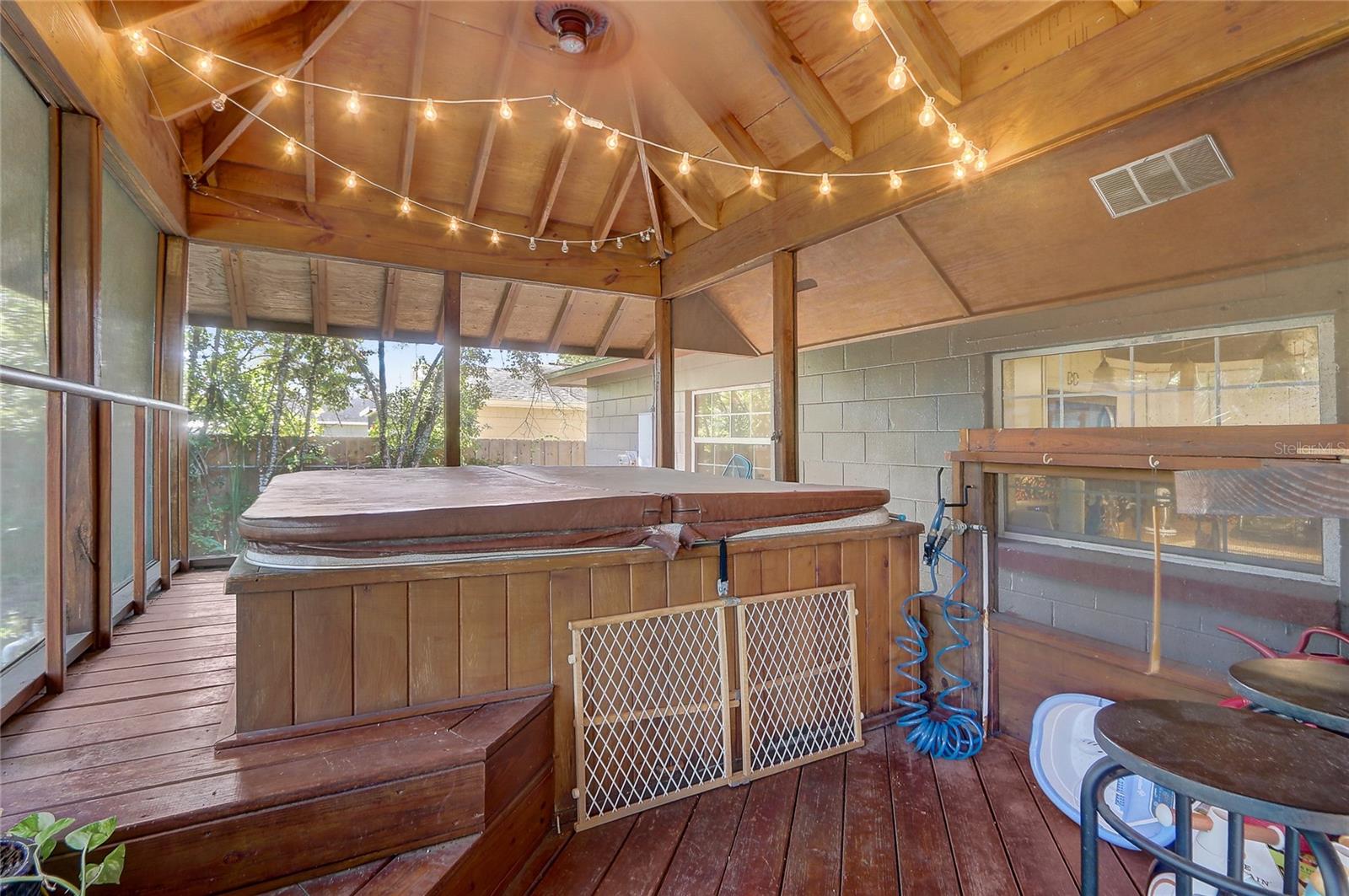 LAUREL SPGS - Residential