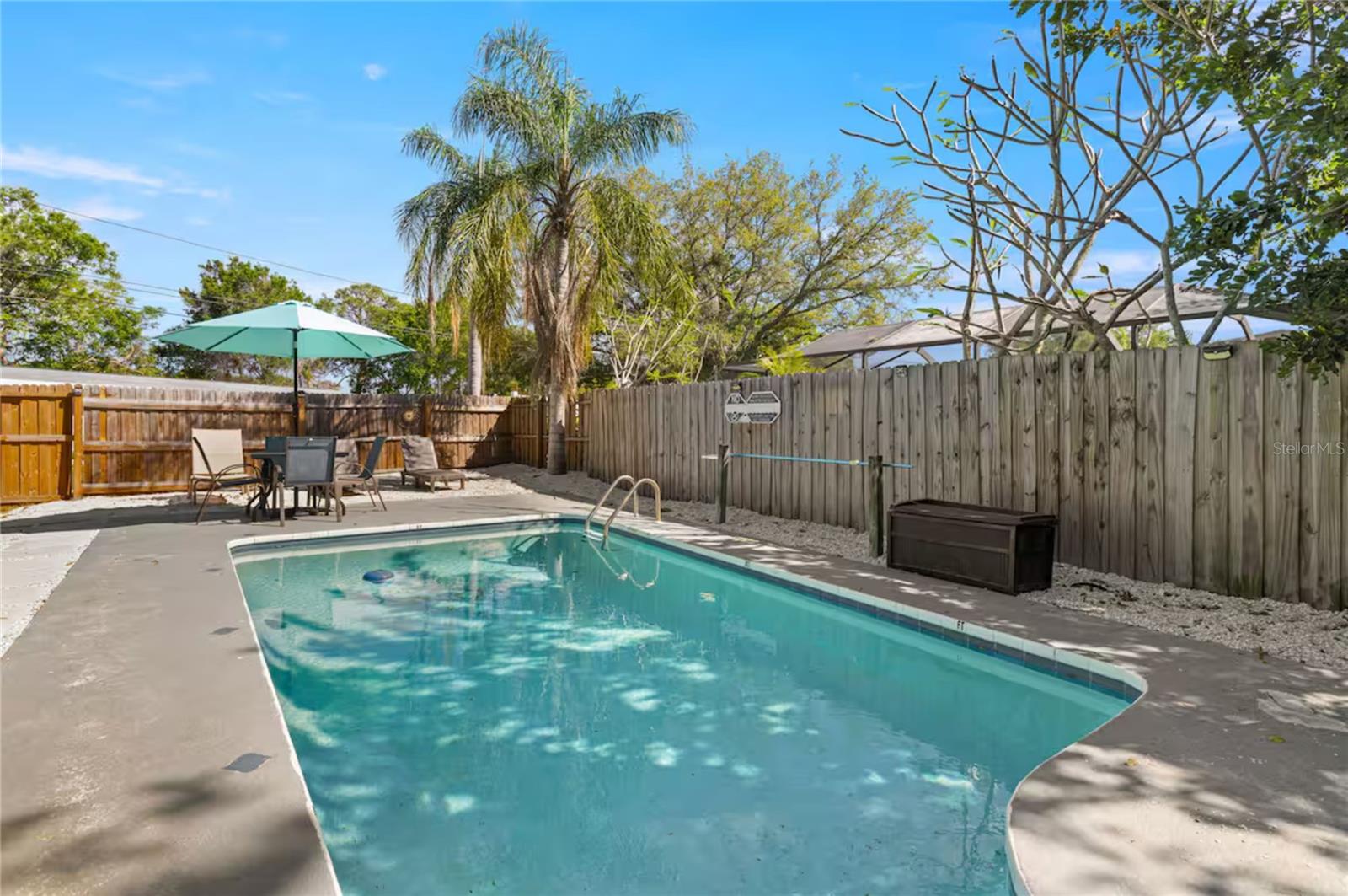 OZONA SHORES 1ST ADD - Residential