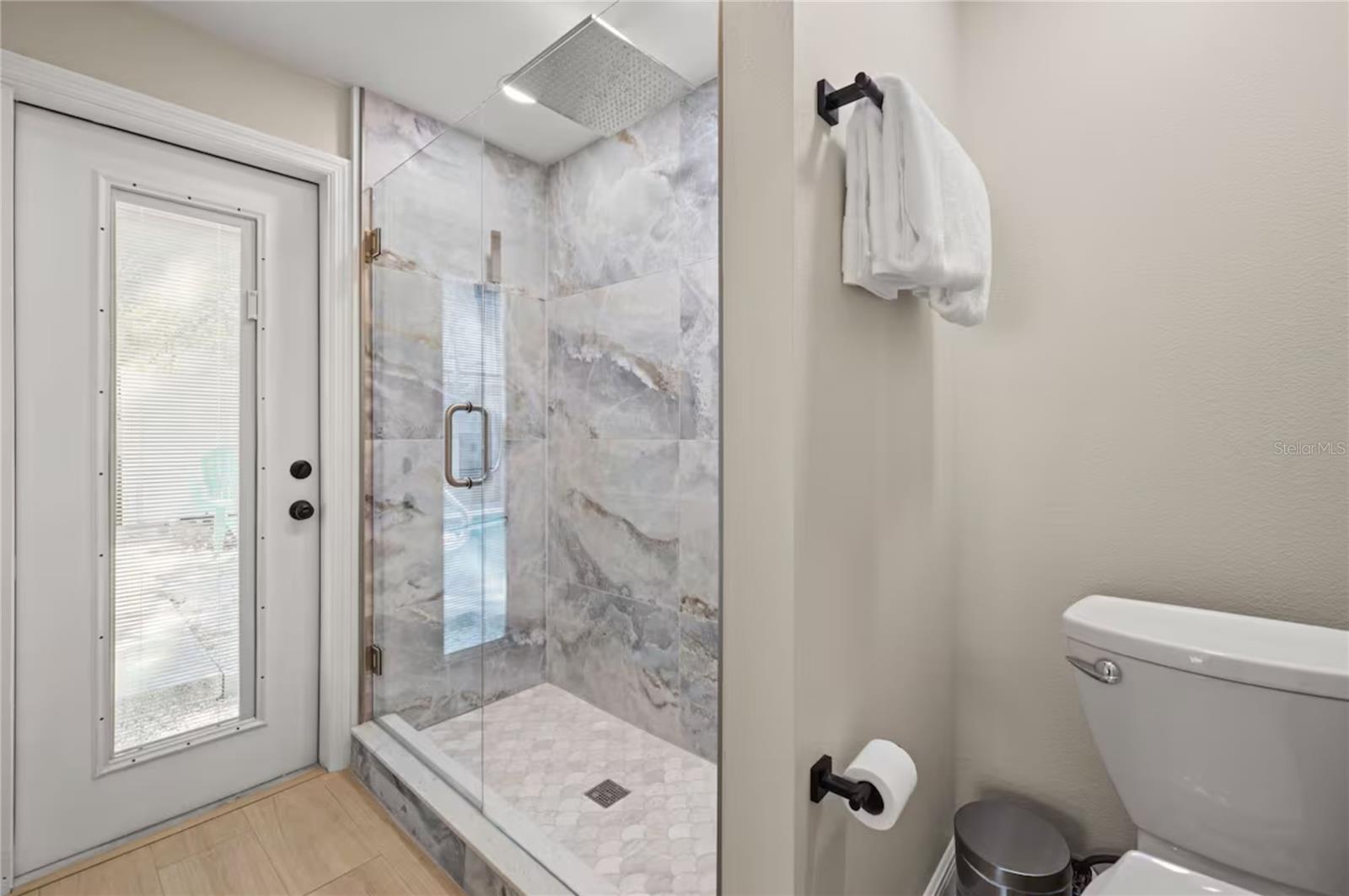 OZONA SHORES 1ST ADD - Residential