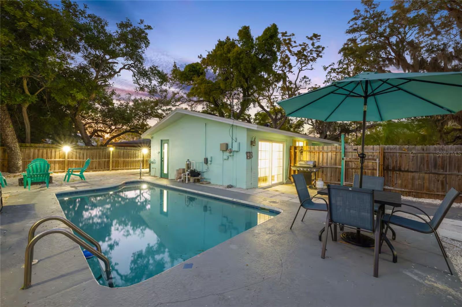 OZONA SHORES 1ST ADD - Residential