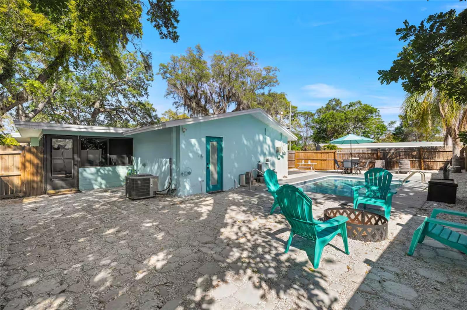 OZONA SHORES 1ST ADD - Residential