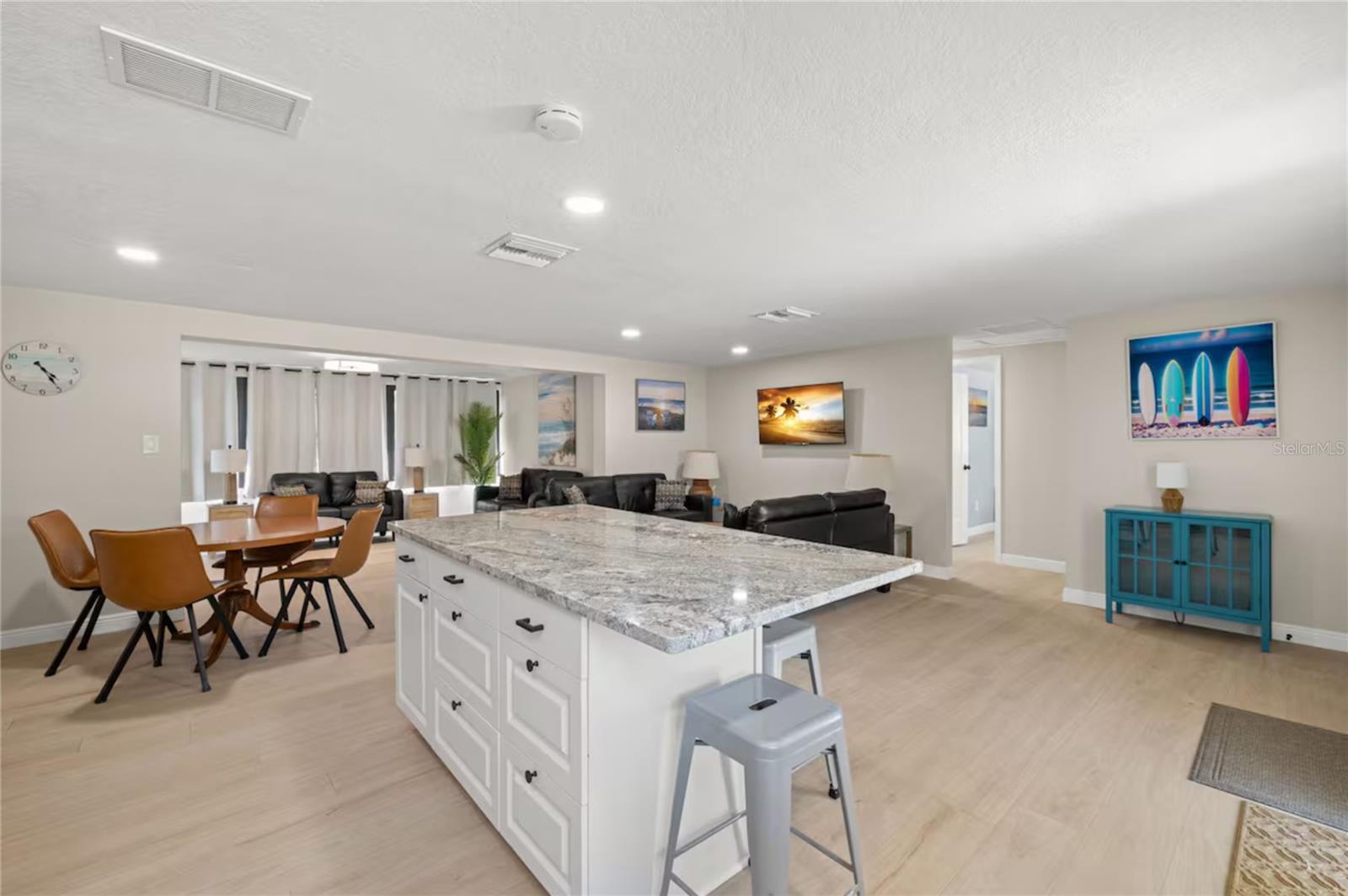 OZONA SHORES 1ST ADD - Residential