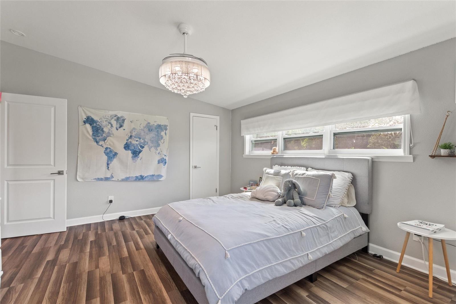 TIMBERLANE SHORES - Residential