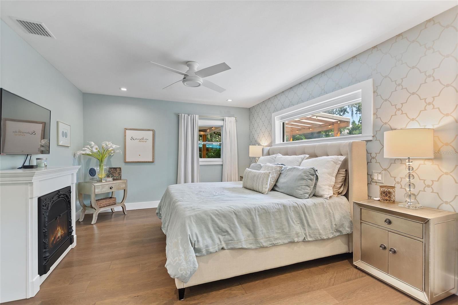 TIMBERLANE SHORES - Residential