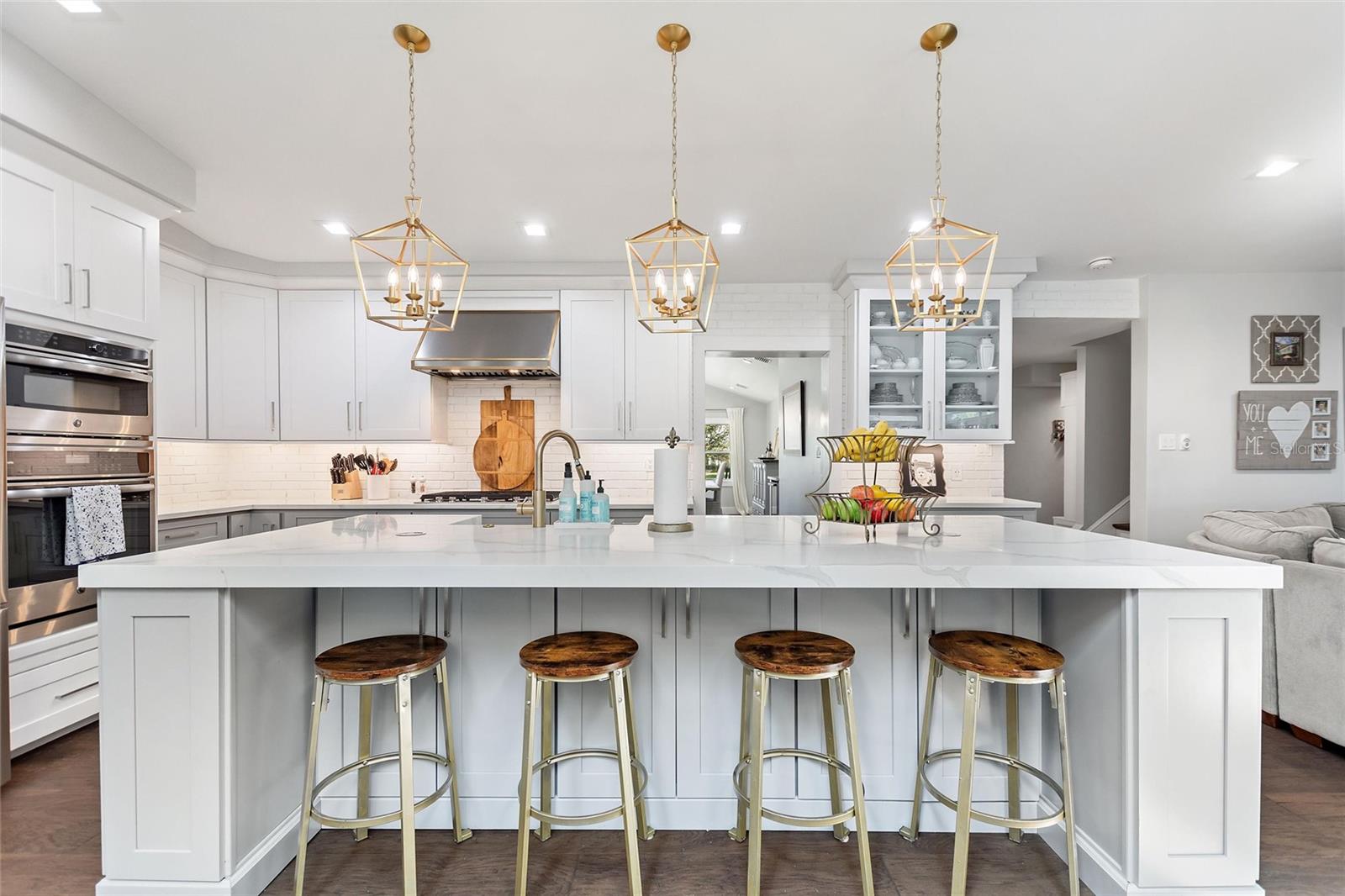 TIMBERLANE SHORES - Residential