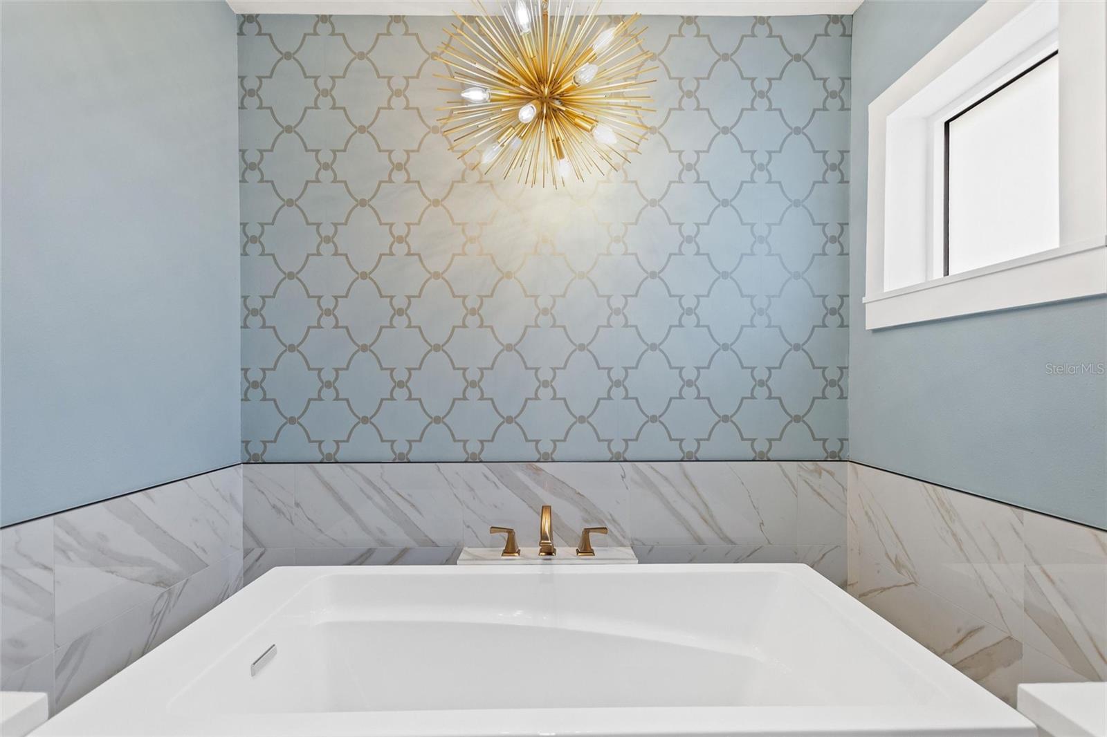 TIMBERLANE SHORES - Residential