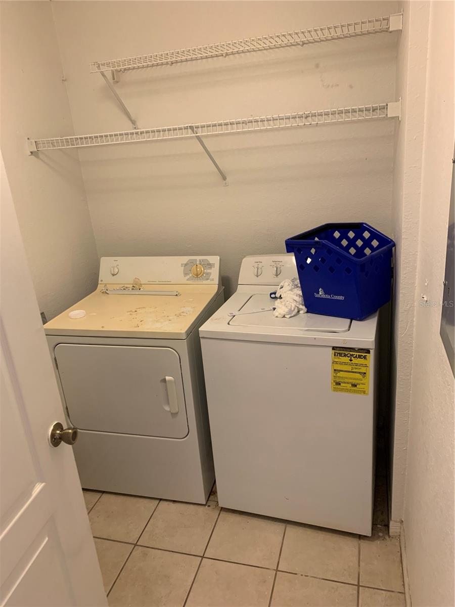 BELLA VILLINO VI - Residential Lease