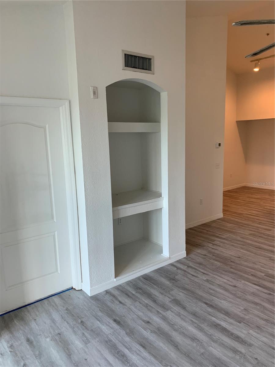 BELLA VILLINO VI - Residential Lease