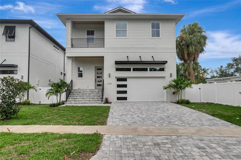 Photo of 206 Chippewa Avenue, Tampa, FL 33606 (MLS # TB8532243)