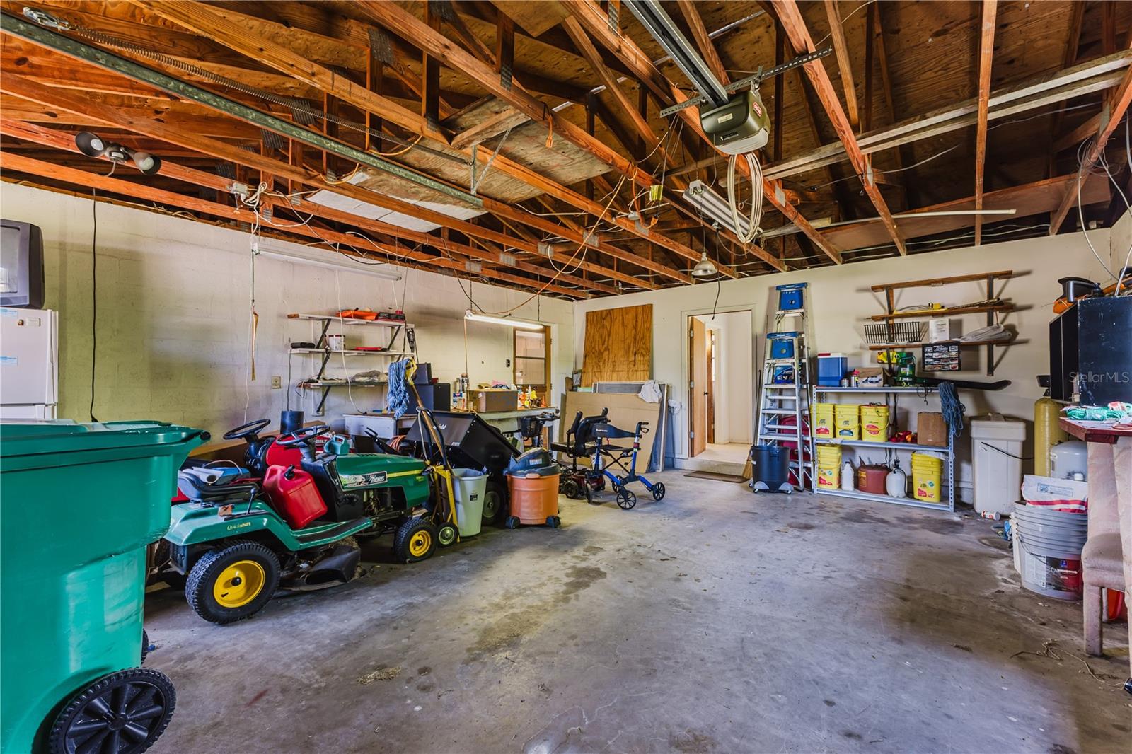 TROPICAL GULF ACRES - Residential