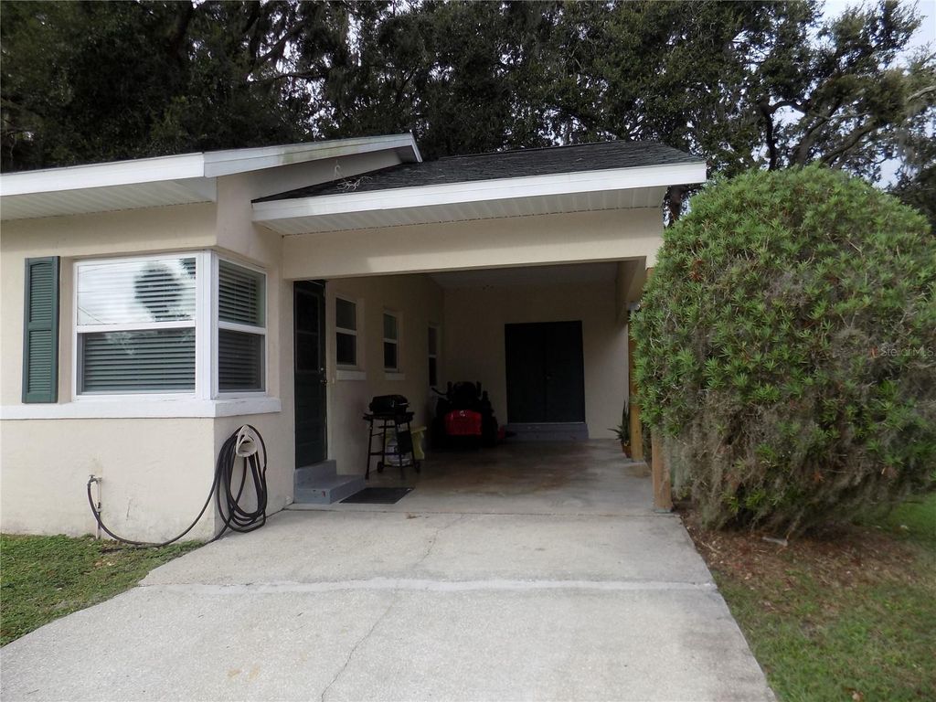 Photo of 1107 N Palmetto Street, Leesburg, FL 34748 (MLS # G5103236)