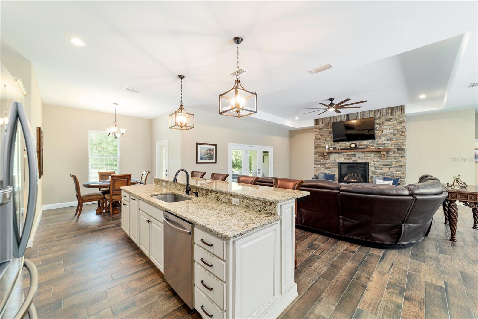 THE VILLAGE AT HIDDEN LAKES - Residential