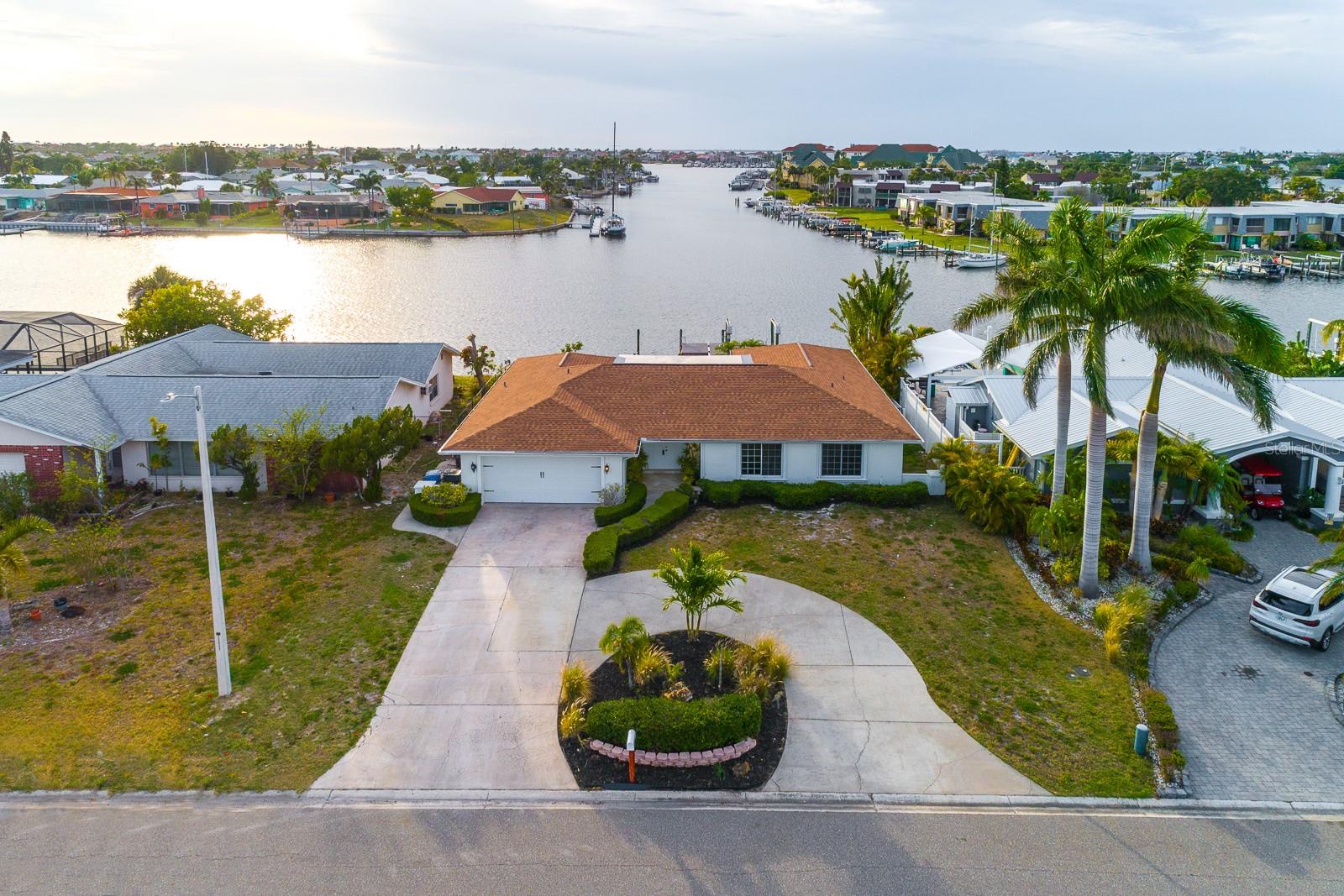 6442 LAKE SUNRISE DRIVE