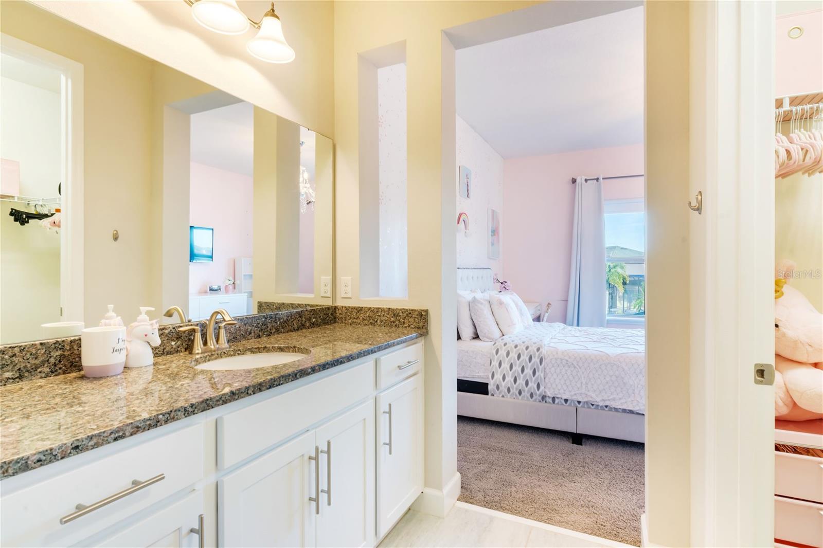 ROYAL LEGACY ESTATES - Residential